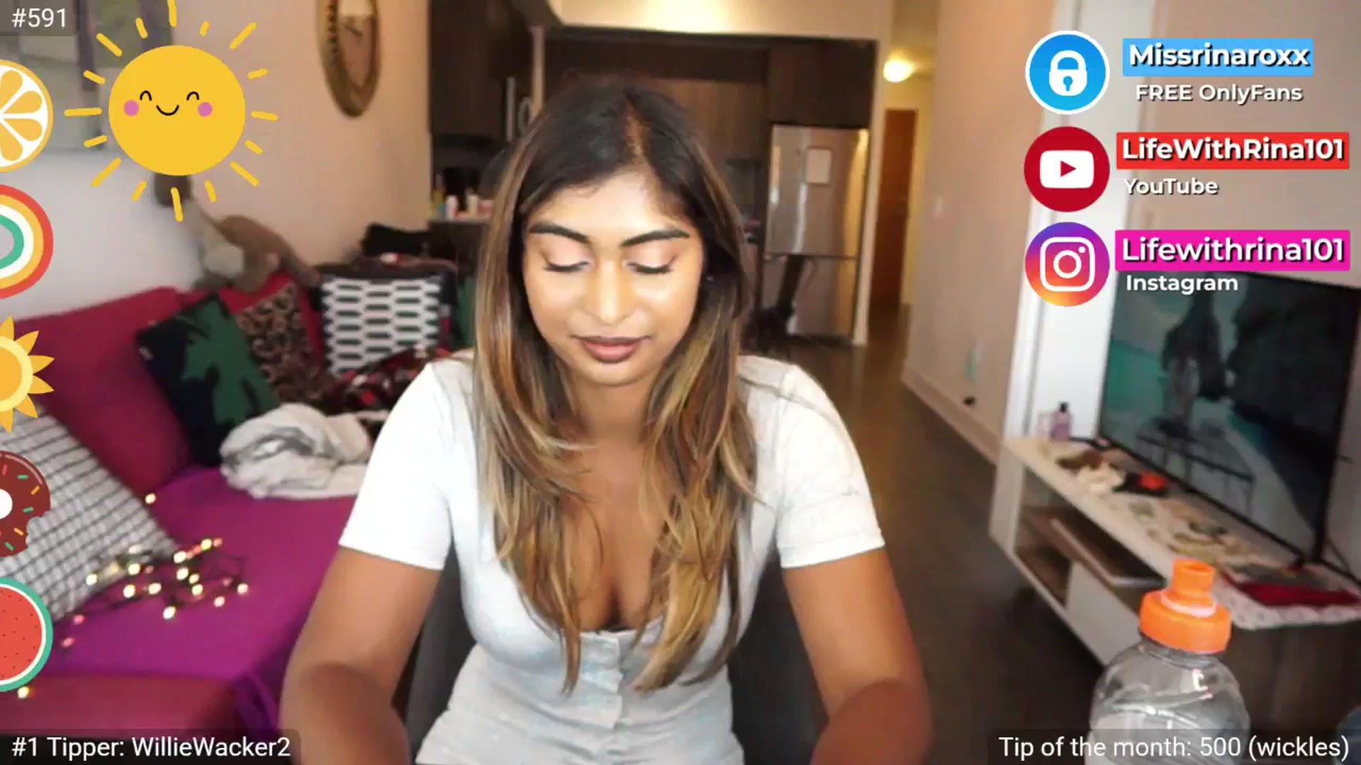 Gallery image thumbnail from Missrinaroxx's myfreecams stream on, 09/04/2025, 19:04 image 12 of 20
