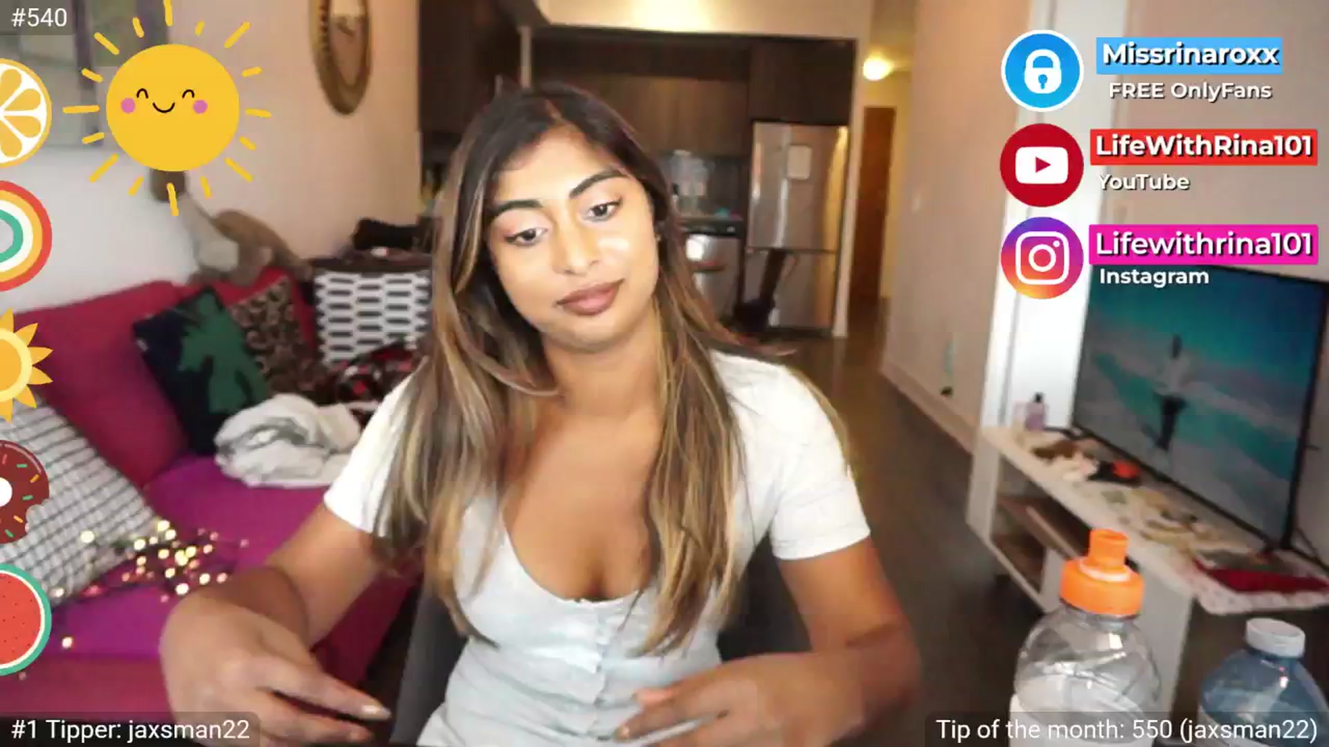 Gallery image thumbnail from Missrinaroxx's myfreecams stream on, 09/04/2025, 19:04 image 17 of 20