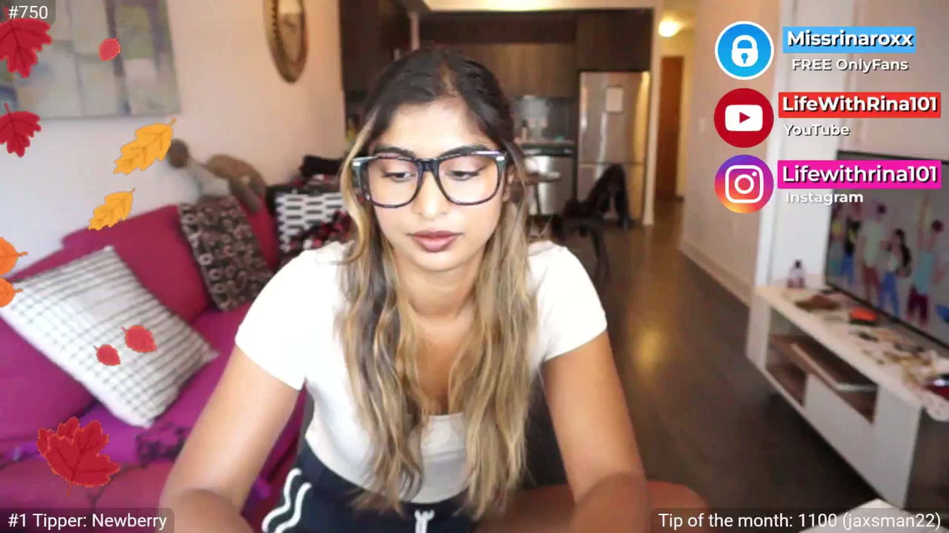 Gallery image thumbnail from Missrinaroxx's myfreecams stream on, 09/10/2025, 19:07 image 9 of 20