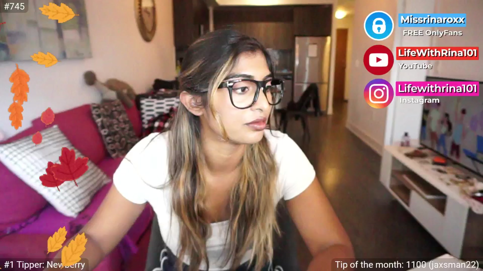 Gallery image thumbnail from Missrinaroxx's myfreecams stream on, 09/10/2025, 19:07 image 15 of 20