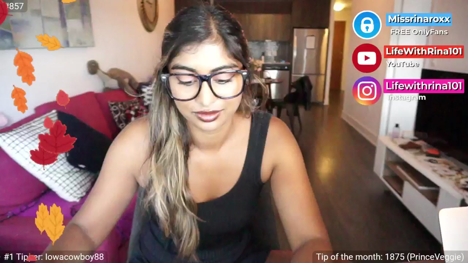 Gallery image thumbnail from Missrinaroxx's myfreecams stream on, 09/17/2025, 20:00 image 13 of 20