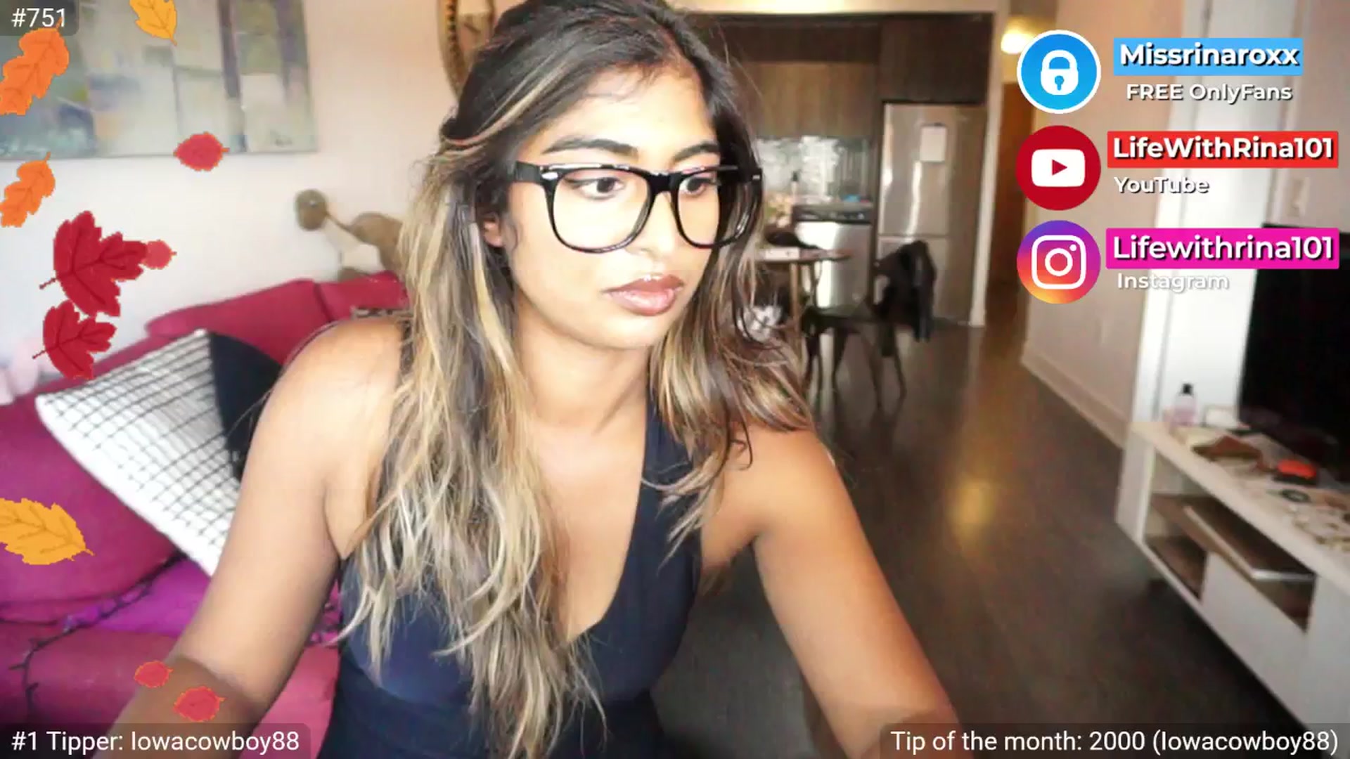 Gallery image thumbnail from Missrinaroxx's myfreecams stream on, 09/17/2025, 22:34 image 10 of 20