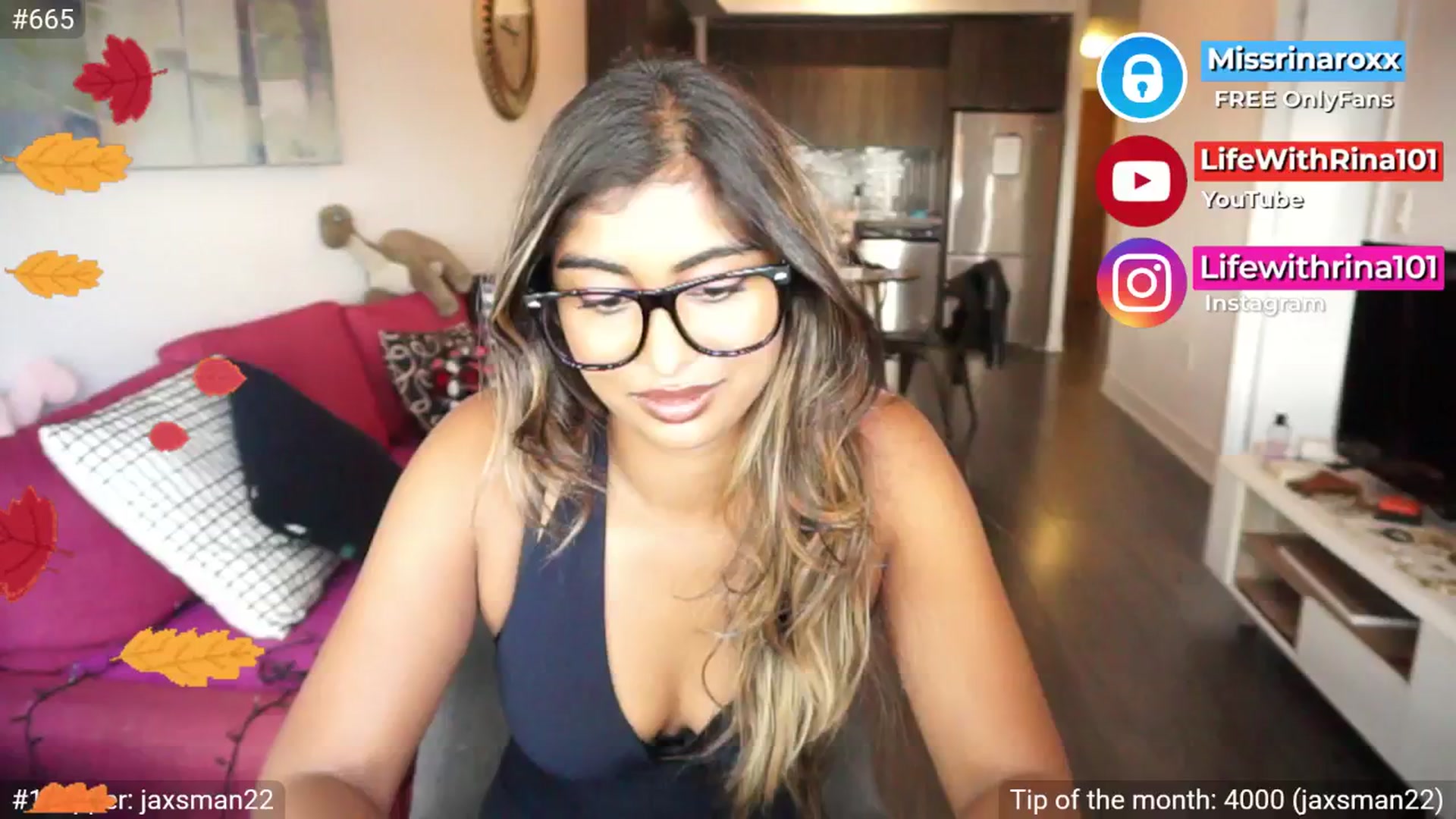Gallery image thumbnail from Missrinaroxx's myfreecams stream on, 09/17/2025, 22:34 image 12 of 20