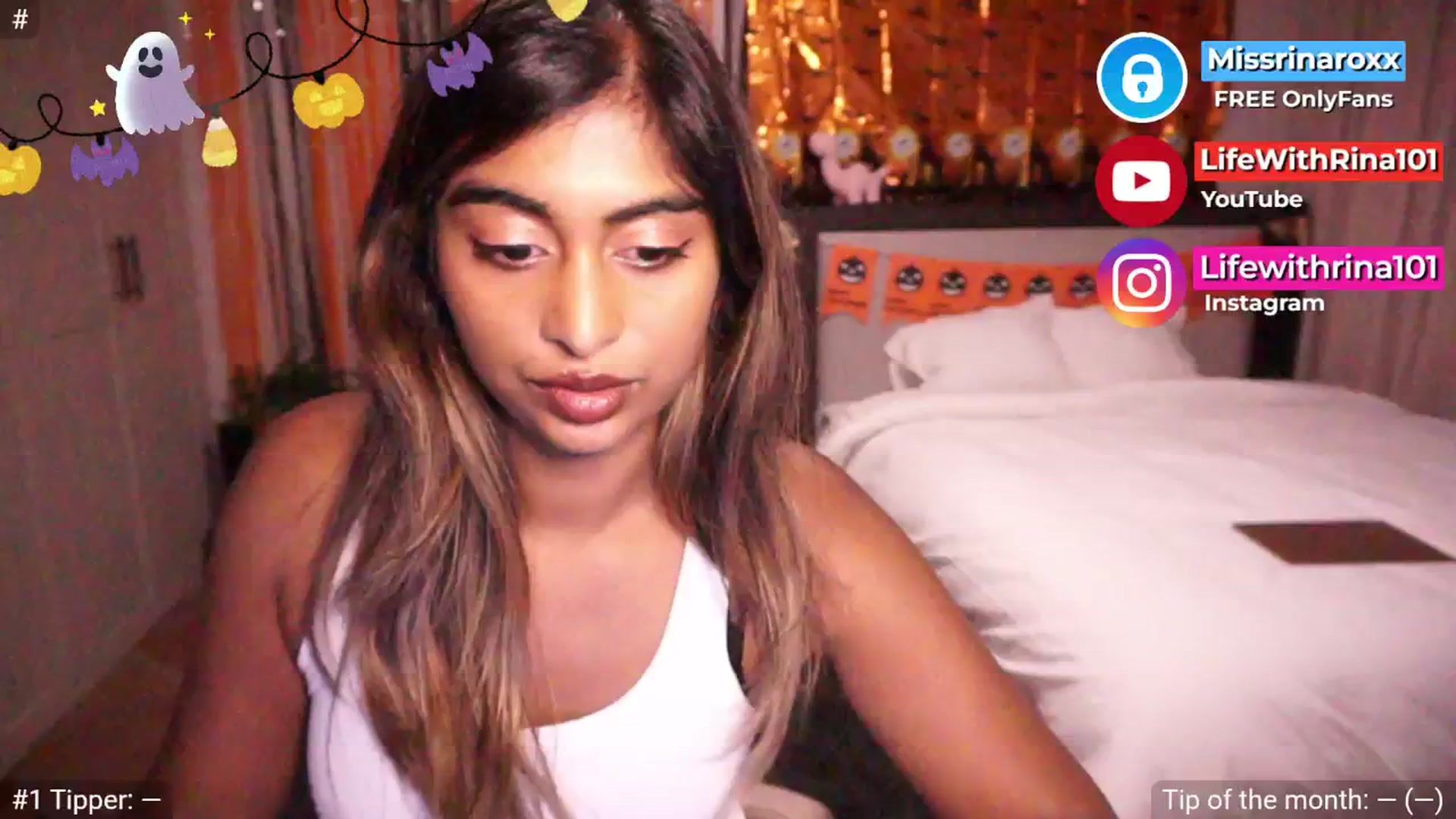 Gallery image thumbnail from Missrinaroxx's myfreecams stream on, 10/06/2025, 19:06 image 15 of 20