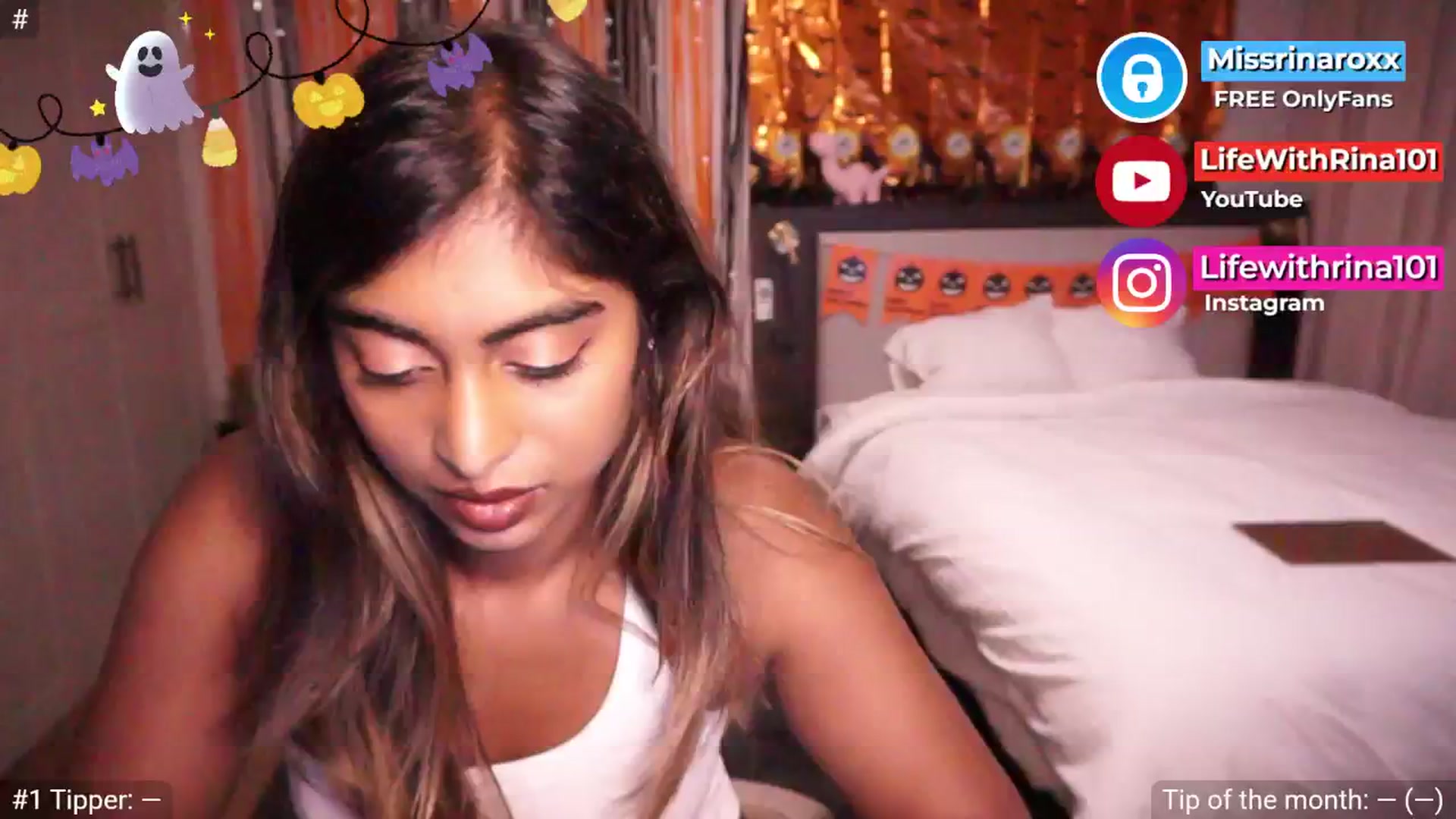 Gallery image thumbnail from Missrinaroxx's myfreecams stream on, 10/06/2025, 19:06 image 16 of 20