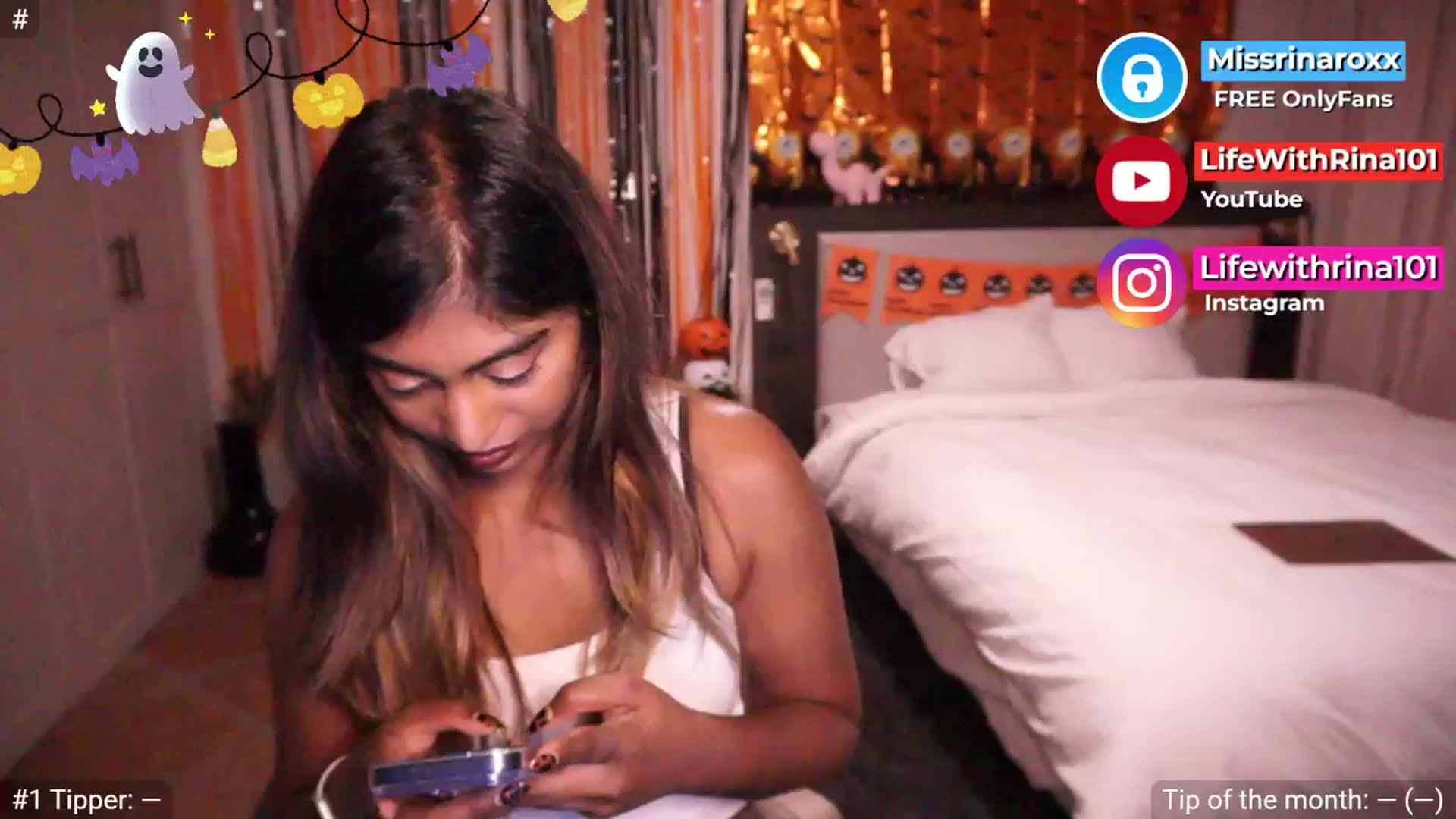Gallery image thumbnail from Missrinaroxx's myfreecams stream on, 10/06/2025, 19:06 image 11 of 20