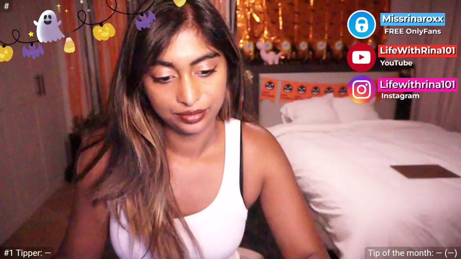 Gallery image thumbnail from Missrinaroxx's myfreecams stream on, 10/06/2025, 19:06 image 14 of 20