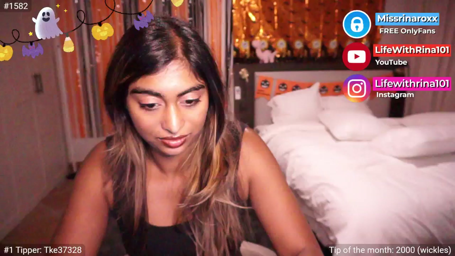 Gallery image thumbnail from Missrinaroxx's myfreecams stream on, 10/10/2025, 19:10 image 4 of 20