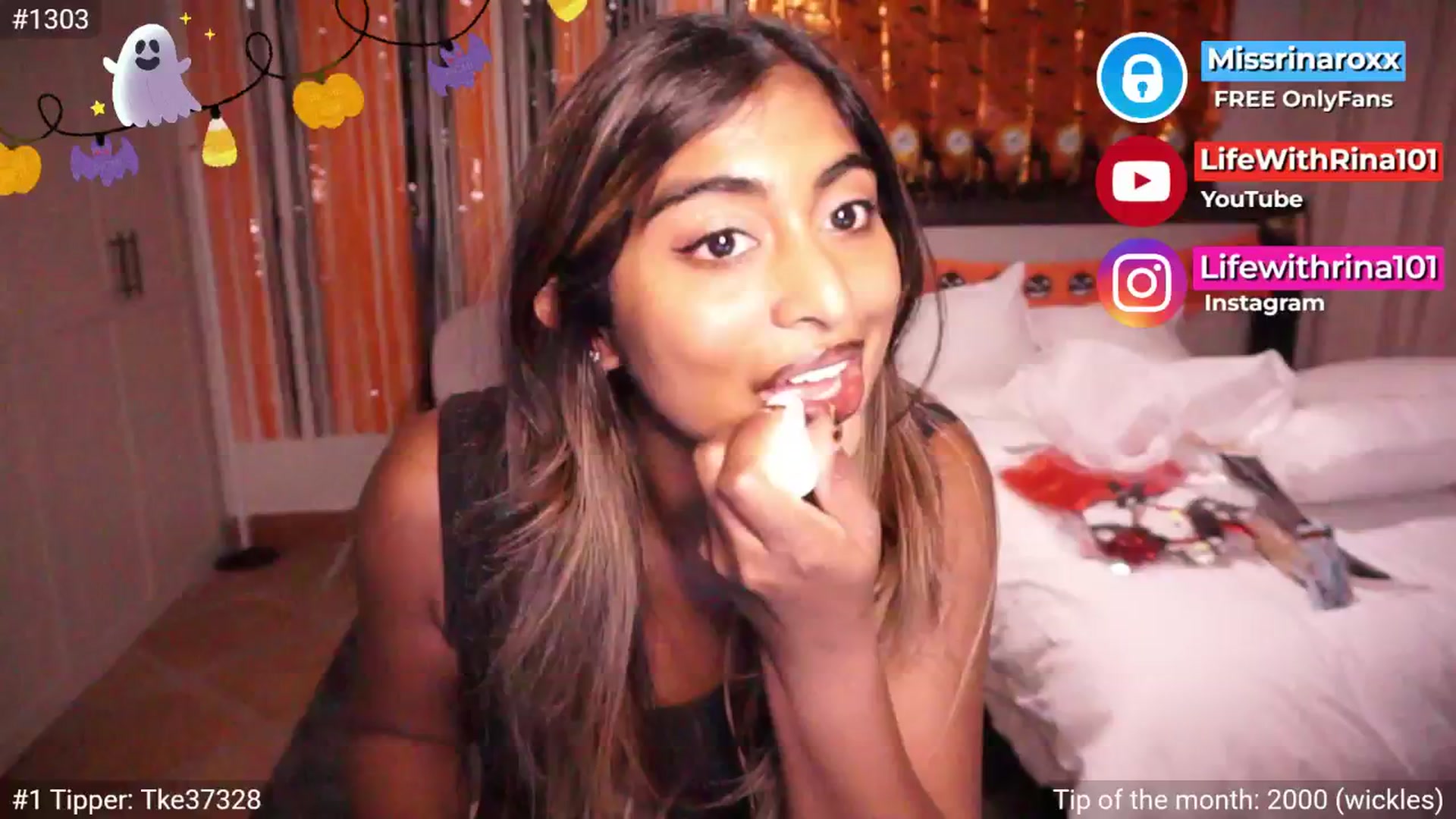 Gallery image thumbnail from Missrinaroxx's myfreecams stream on, 10/10/2025, 19:10 image 17 of 20