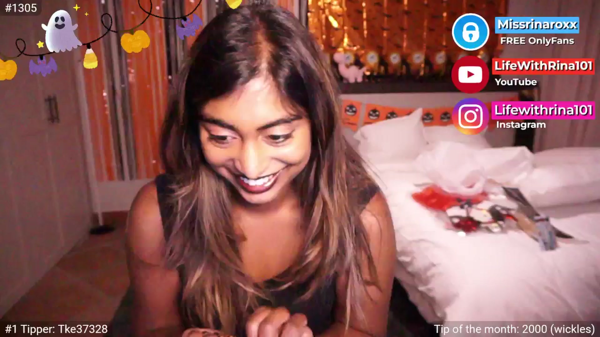 Gallery image thumbnail from Missrinaroxx's myfreecams stream on, 10/10/2025, 19:10 image 19 of 20