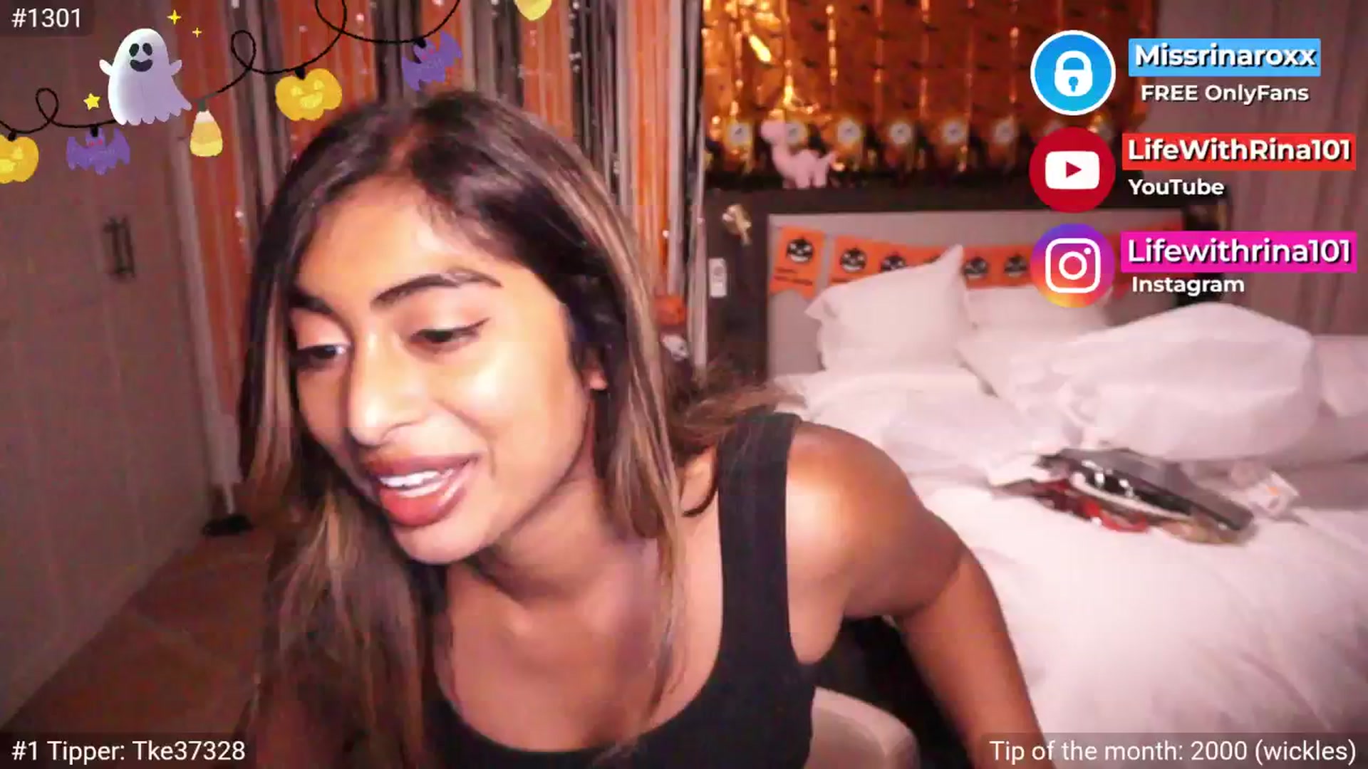 Gallery image thumbnail from Missrinaroxx's myfreecams stream on, 10/10/2025, 19:10 image 15 of 20