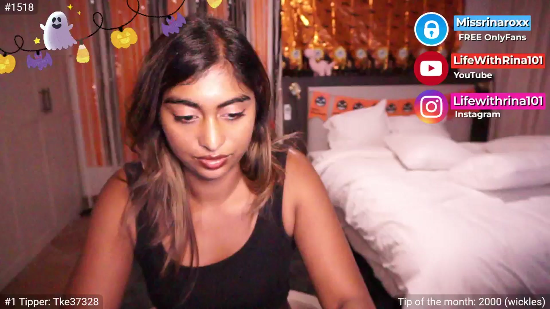 Gallery image thumbnail from Missrinaroxx's myfreecams stream on, 10/10/2025, 19:10 image 6 of 20