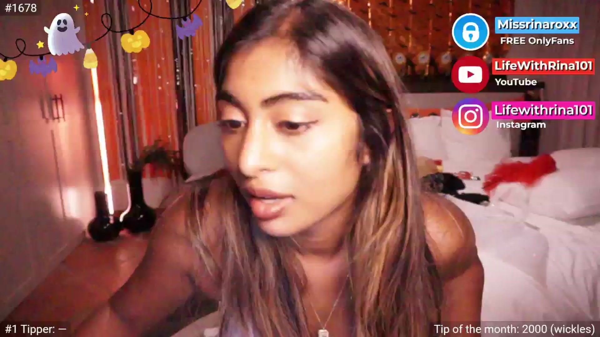 Gallery image thumbnail from Missrinaroxx's myfreecams stream on, 10/13/2025, 19:01 image 14 of 20
