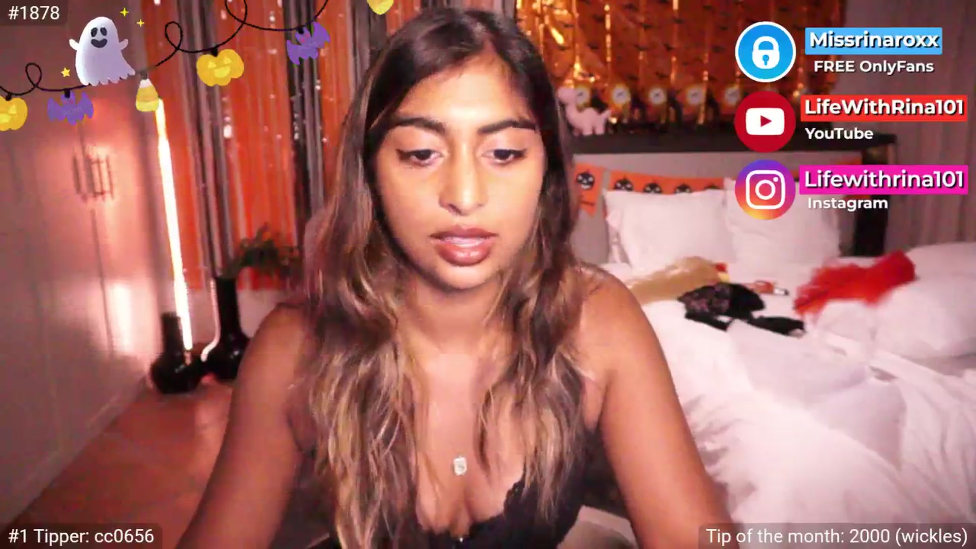 Gallery image thumbnail from Missrinaroxx's myfreecams stream on, 10/15/2025, 19:00 image 7 of 20