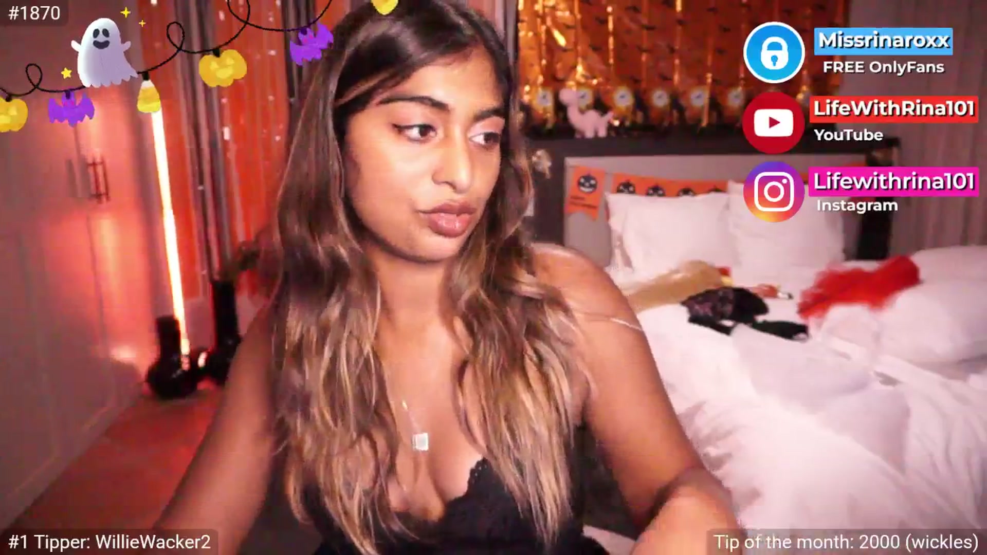 Gallery image thumbnail from Missrinaroxx's myfreecams stream on, 10/15/2025, 19:00 image 12 of 20