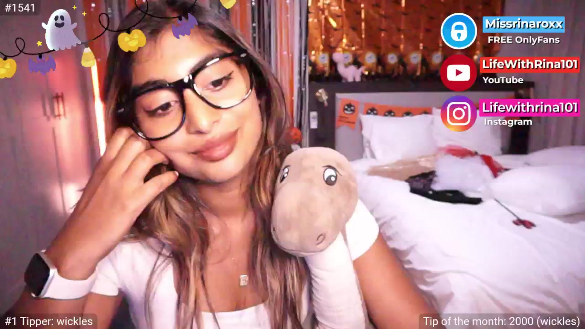Gallery image thumbnail from Missrinaroxx's myfreecams stream on, 10/17/2025, 20:58 image 9 of 20