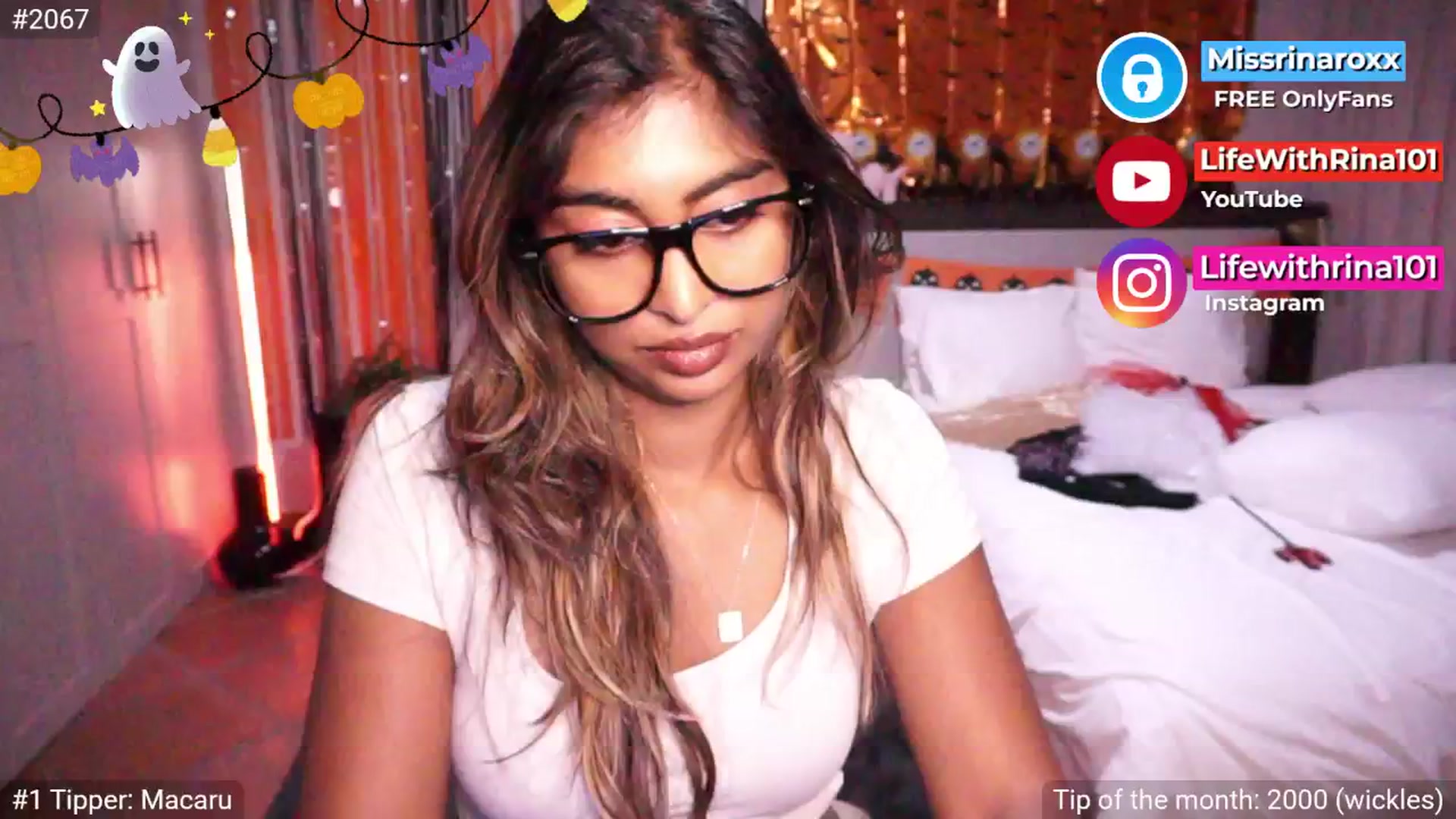 Gallery image thumbnail from Missrinaroxx's myfreecams stream on, 10/17/2025, 20:58 image 1 of 20