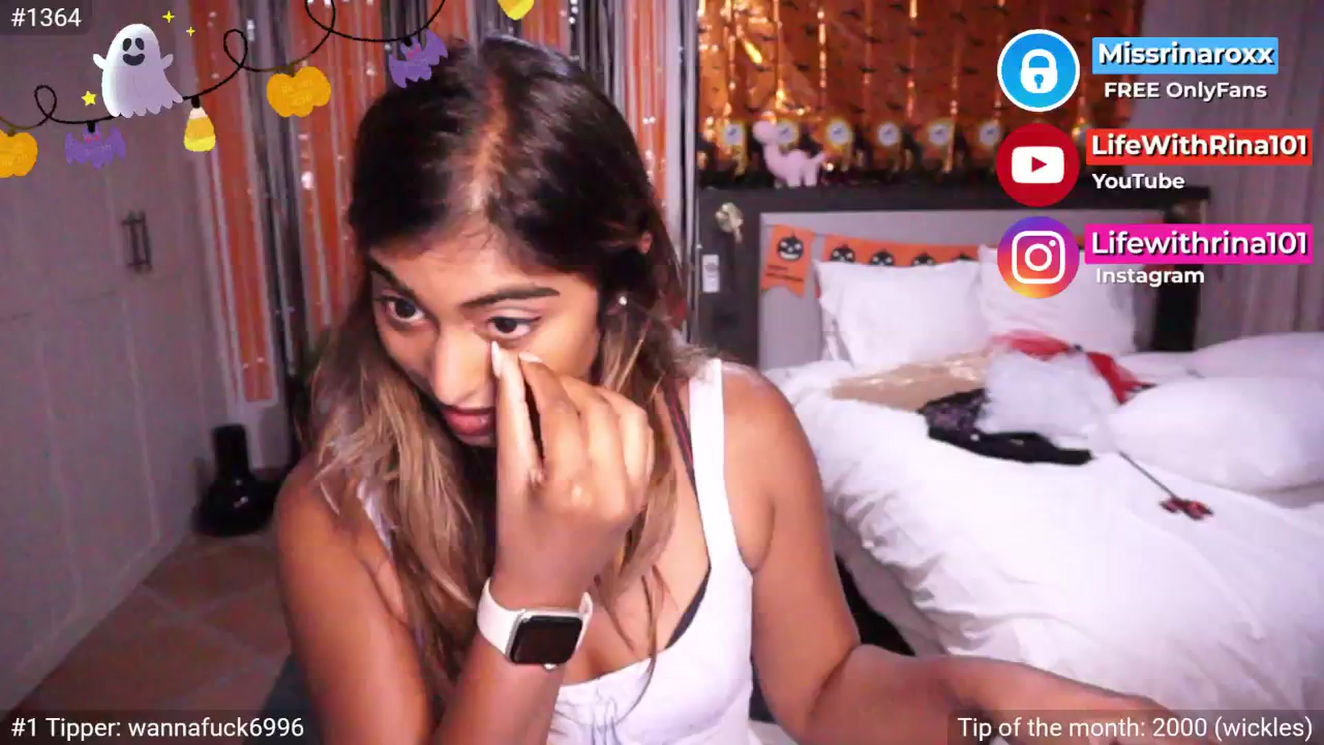 Gallery image thumbnail from Missrinaroxx's myfreecams stream on, 10/19/2025, 19:59 image 13 of 20
