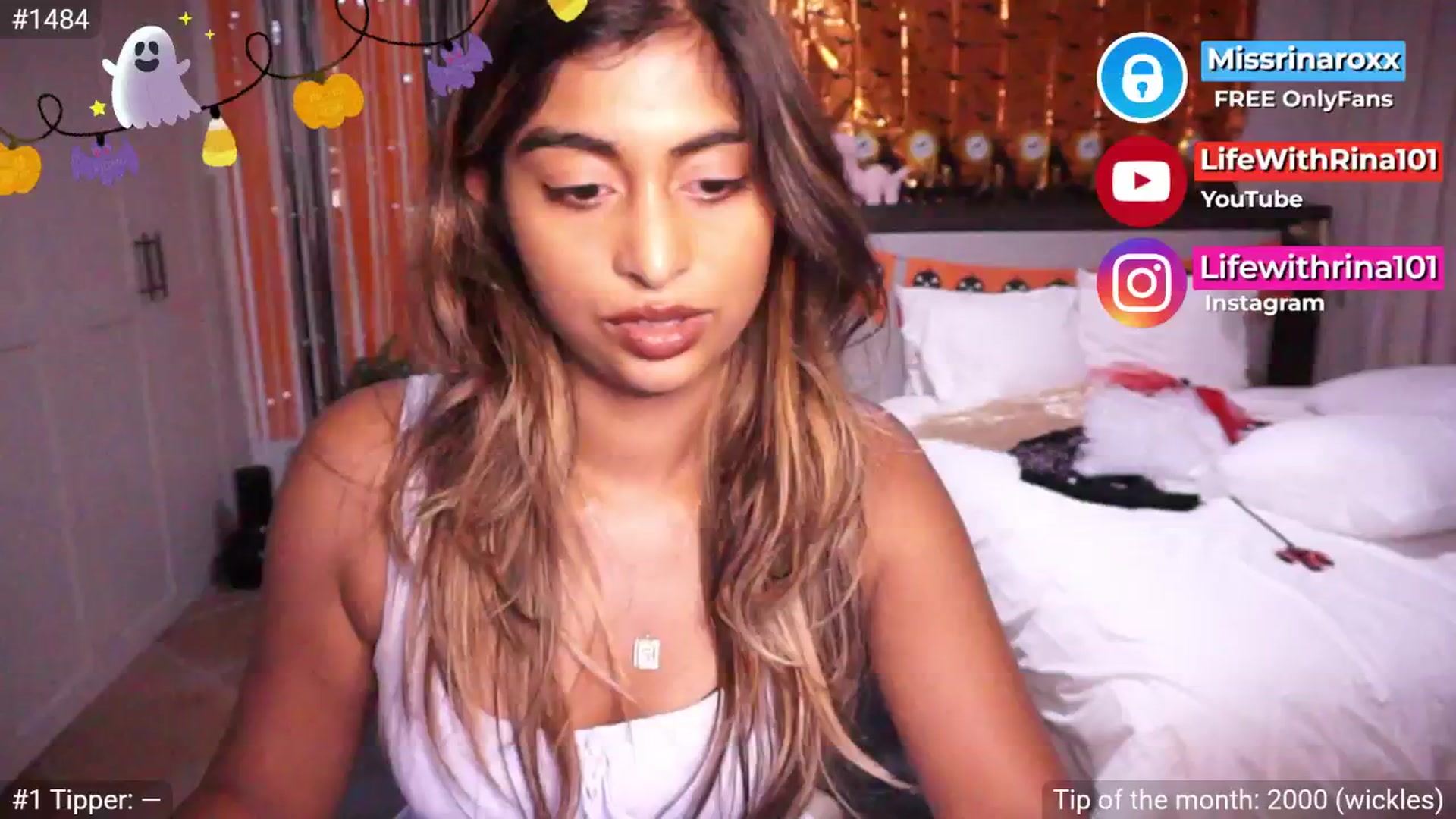 Gallery image thumbnail from Missrinaroxx's myfreecams stream on, 10/19/2025, 19:59 image 1 of 20