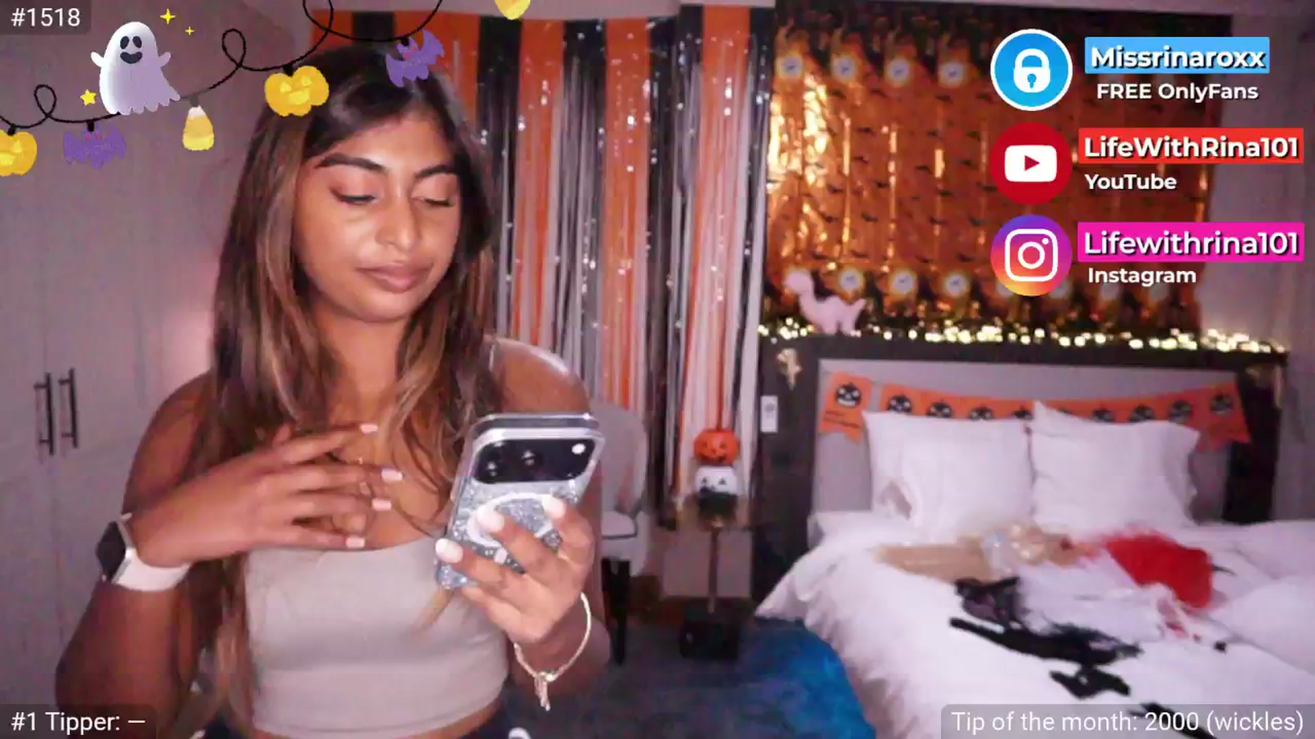 Gallery image thumbnail from Missrinaroxx's myfreecams stream on, 10/22/2025, 20:06 image 15 of 20