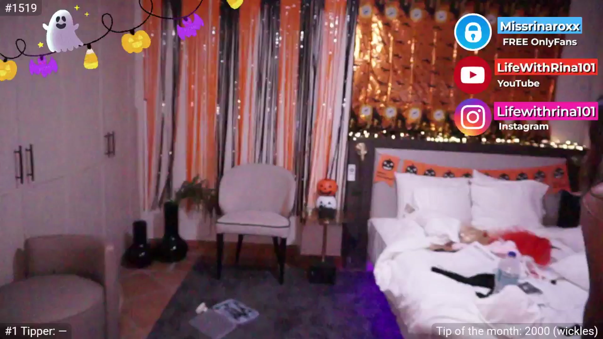 Gallery image thumbnail from Missrinaroxx's myfreecams stream on, 10/22/2025, 20:06 image 4 of 20
