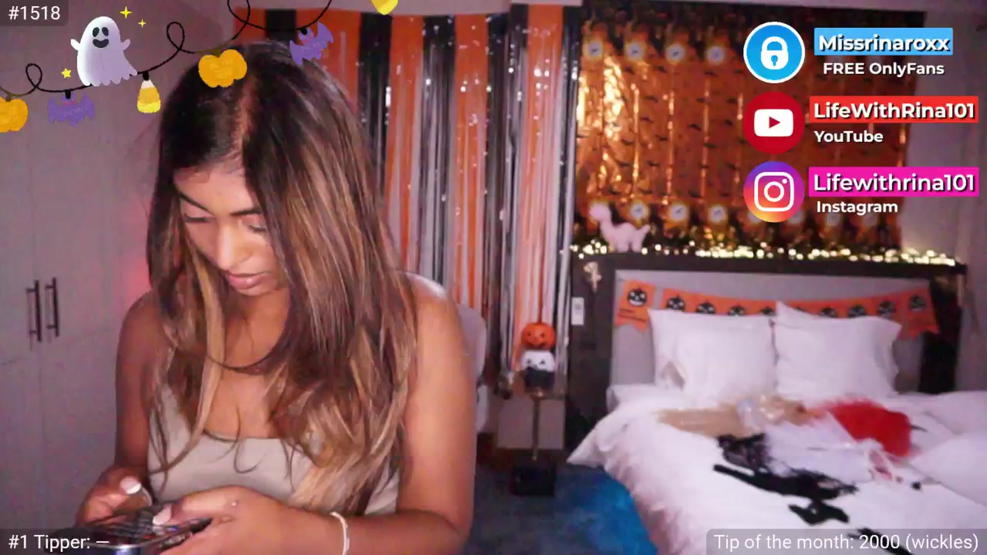 Gallery image thumbnail from Missrinaroxx's myfreecams stream on, 10/22/2025, 20:06 image 17 of 20