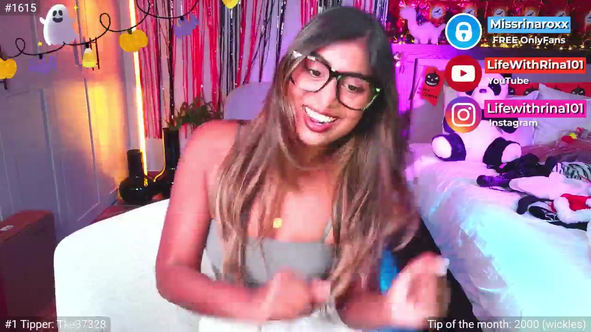 Gallery image thumbnail from Missrinaroxx's myfreecams stream on, 10/24/2025, 20:27 image 7 of 20