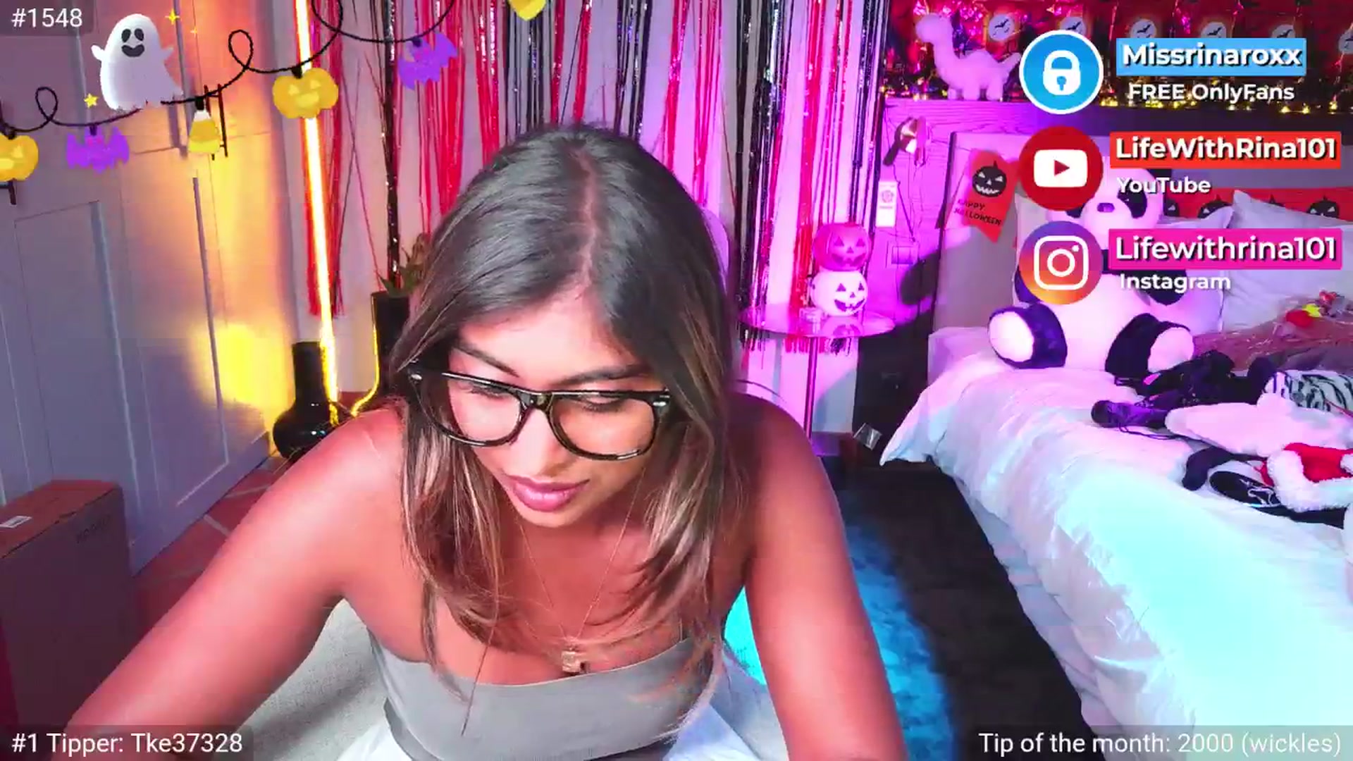 Gallery image thumbnail from Missrinaroxx's myfreecams stream on, 10/24/2025, 20:27 image 12 of 20