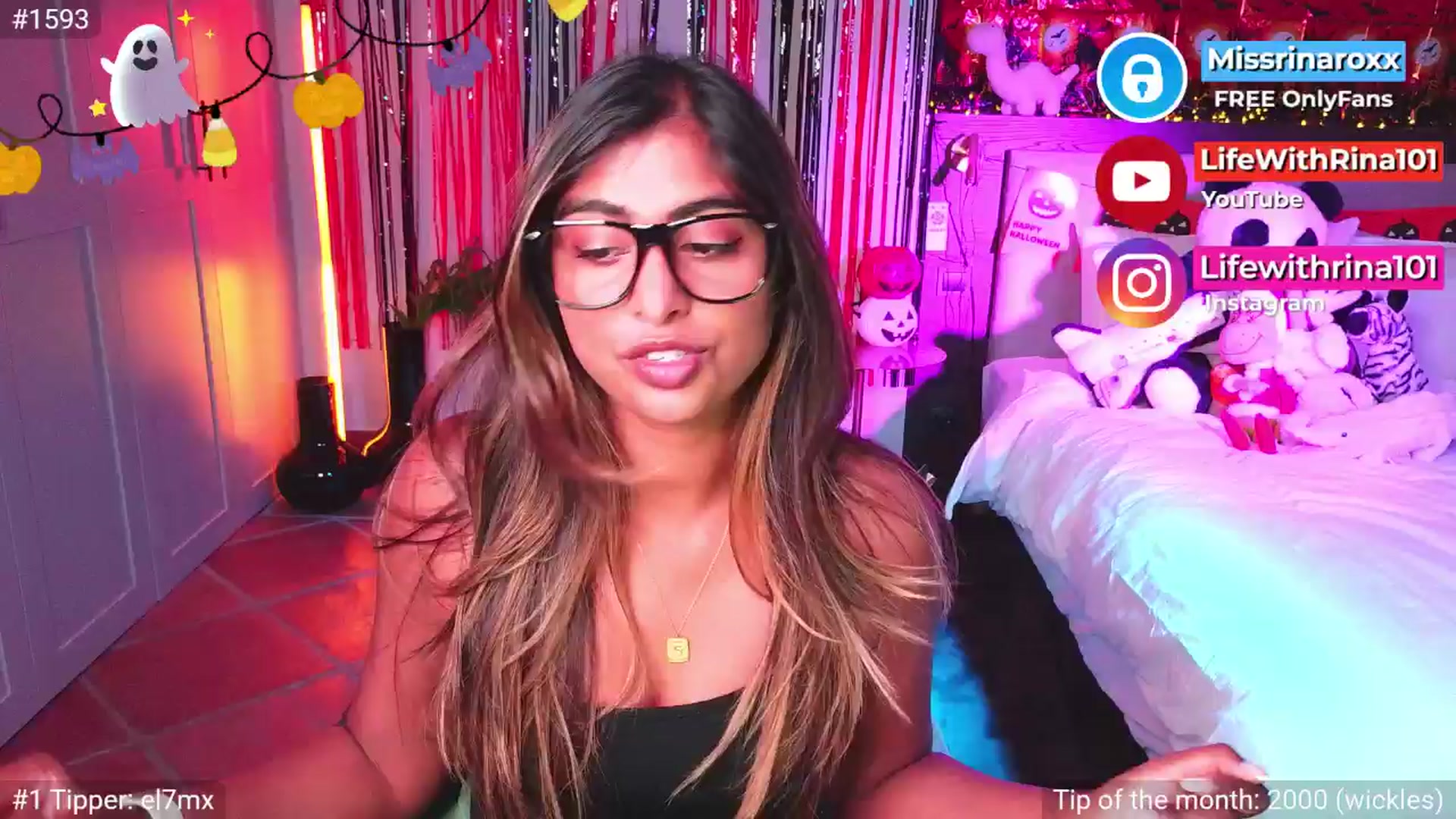 Gallery image thumbnail from Missrinaroxx's myfreecams stream on, 10/26/2025, 20:51 image 10 of 20