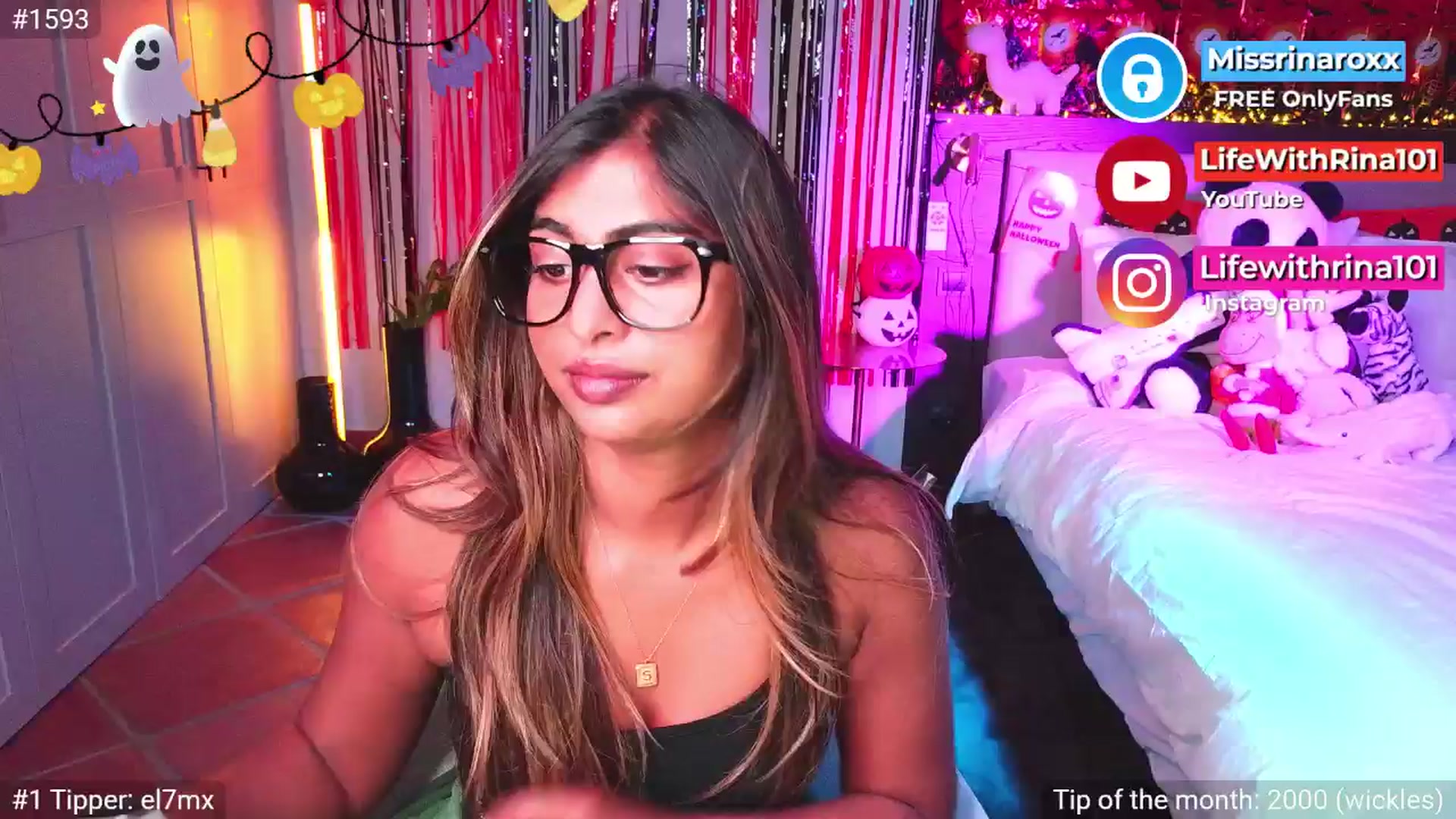 Gallery image thumbnail from Missrinaroxx's myfreecams stream on, 10/26/2025, 20:51 image 12 of 20