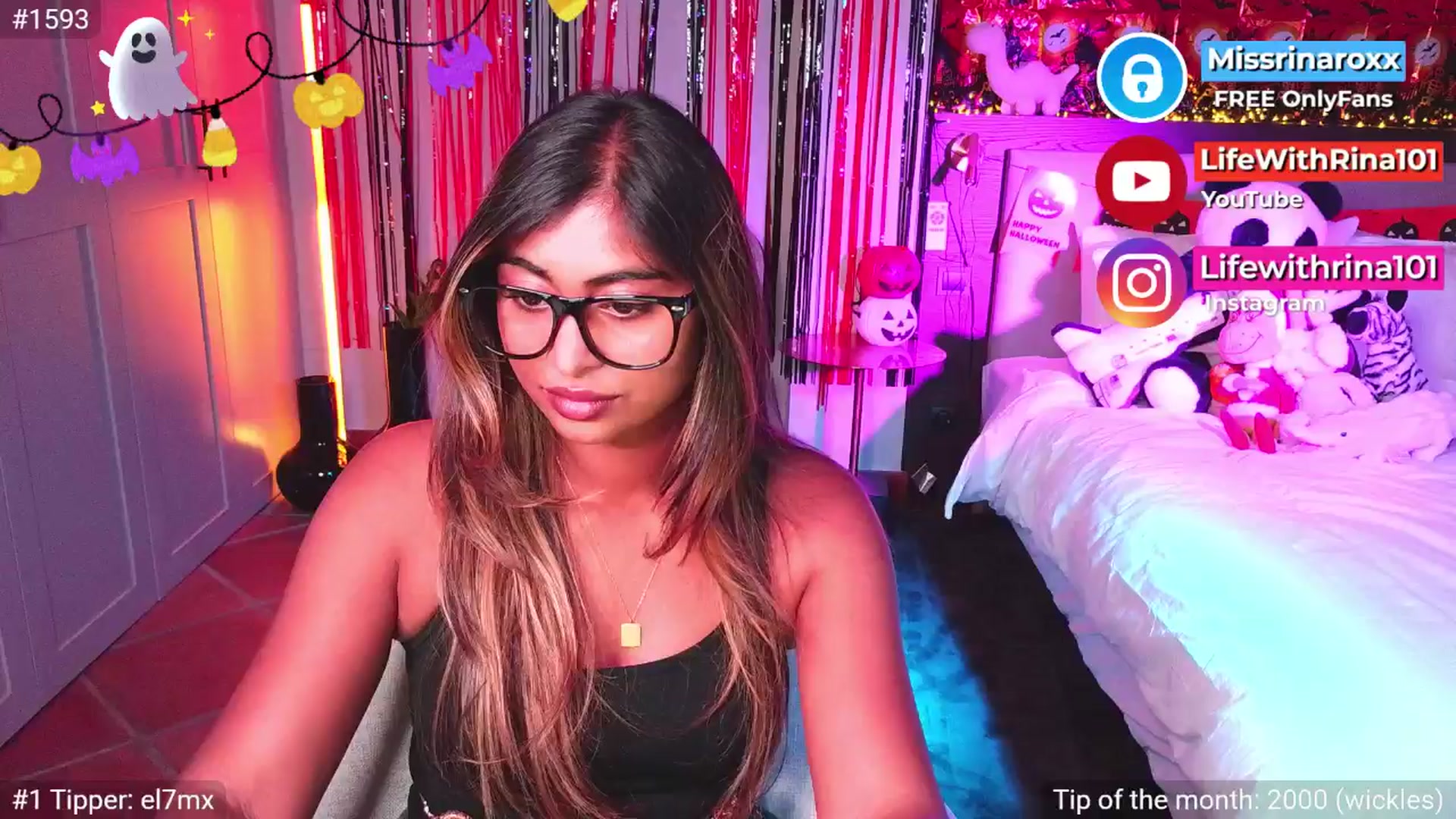 Gallery image thumbnail from Missrinaroxx's myfreecams stream on, 10/26/2025, 20:51 image 18 of 20
