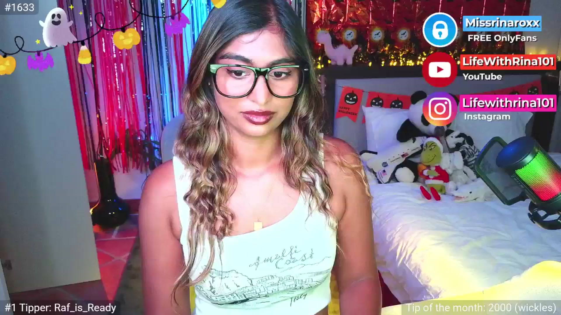 Gallery image thumbnail from Missrinaroxx's myfreecams stream on, 10/27/2025, 21:47 image 2 of 20