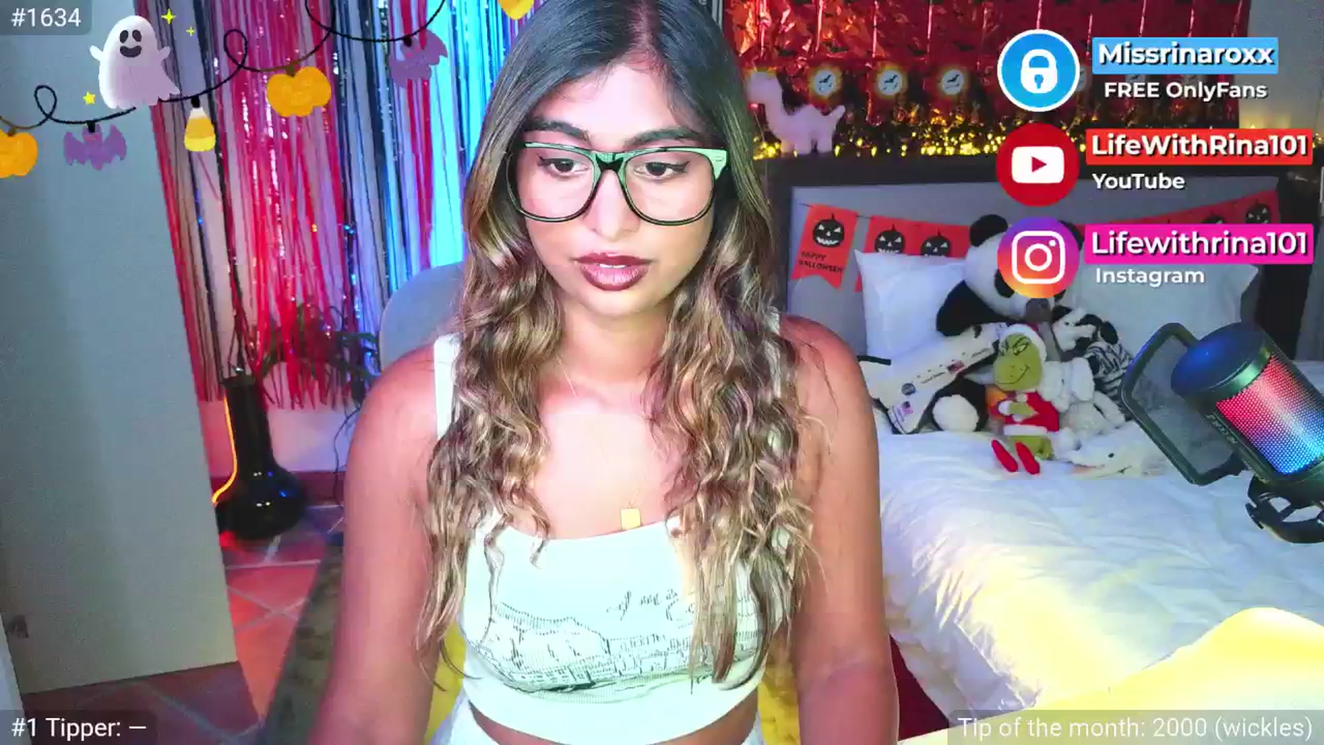 Gallery image thumbnail from Missrinaroxx's myfreecams stream on, 10/27/2025, 21:47 image 1 of 20