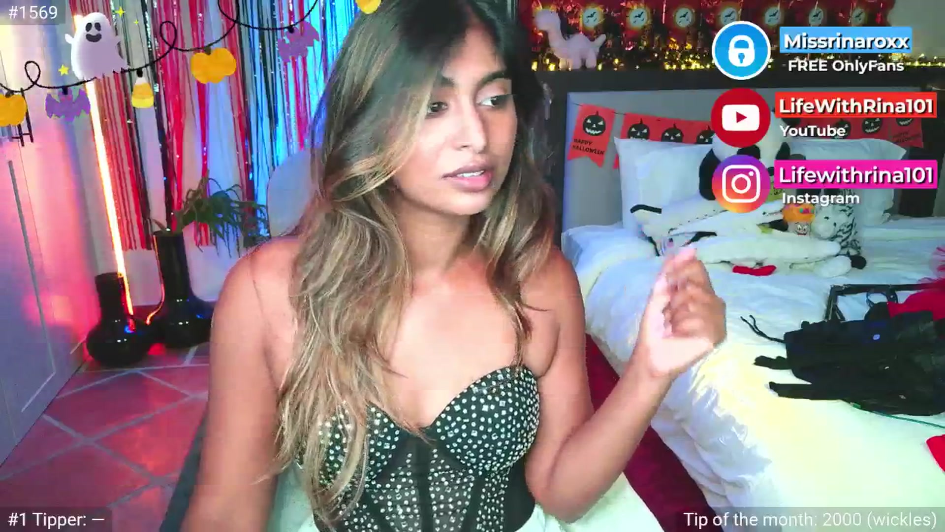 Gallery image thumbnail from Missrinaroxx's myfreecams stream on, 10/29/2025, 21:06 image 20 of 20