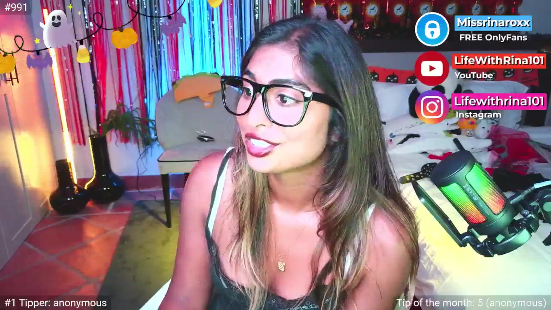 Gallery image thumbnail from Missrinaroxx's myfreecams stream on, 11/01/2025, 21:55 image 6 of 20