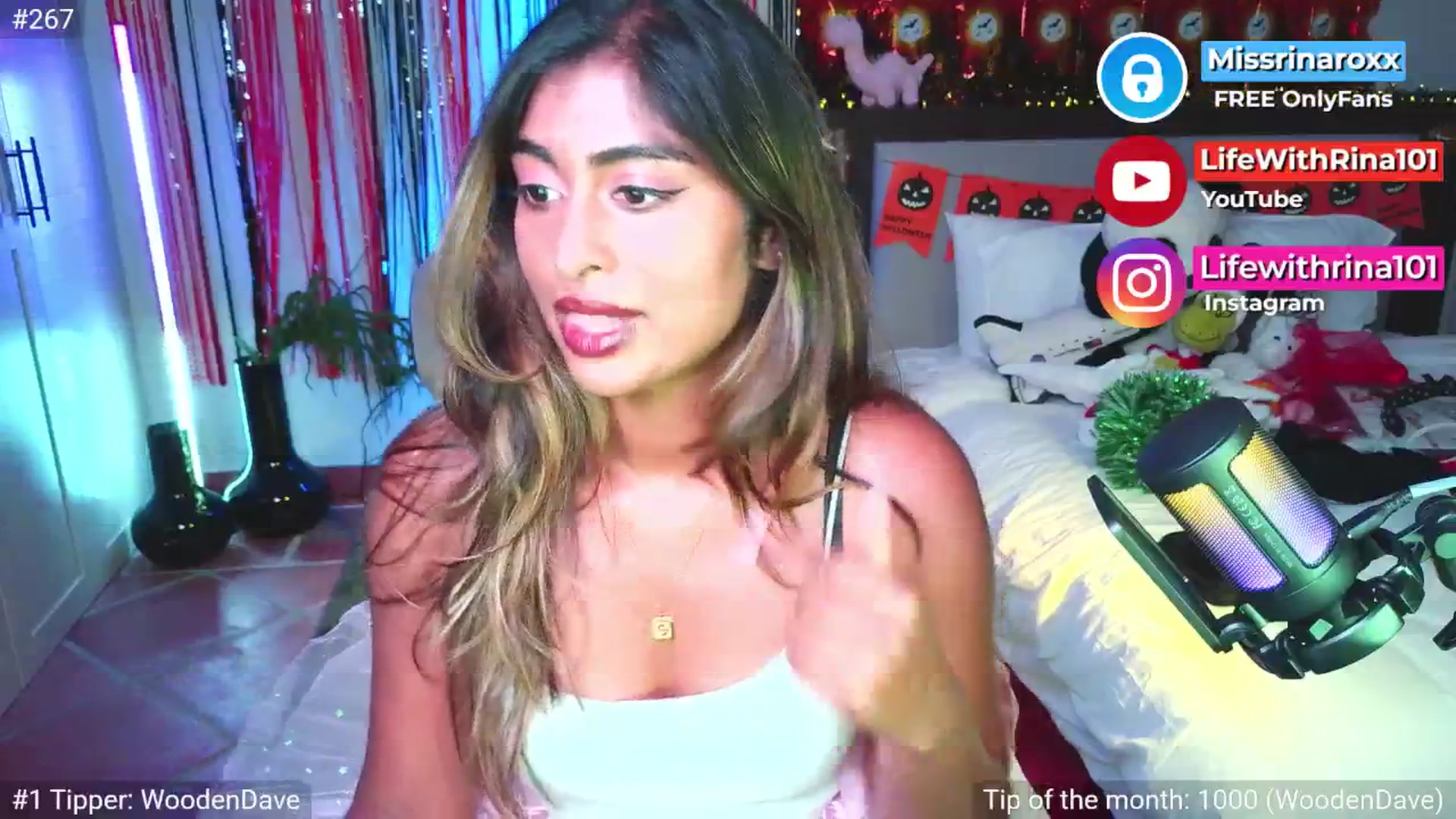 Gallery image thumbnail from Missrinaroxx's myfreecams stream on, 11/02/2025, 21:39 image 11 of 20