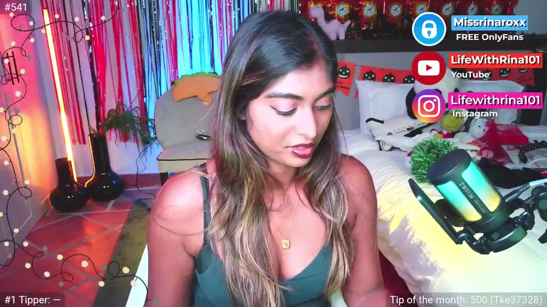 Gallery image thumbnail from Missrinaroxx's myfreecams stream on, 11/02/2025, 21:39 image 3 of 20