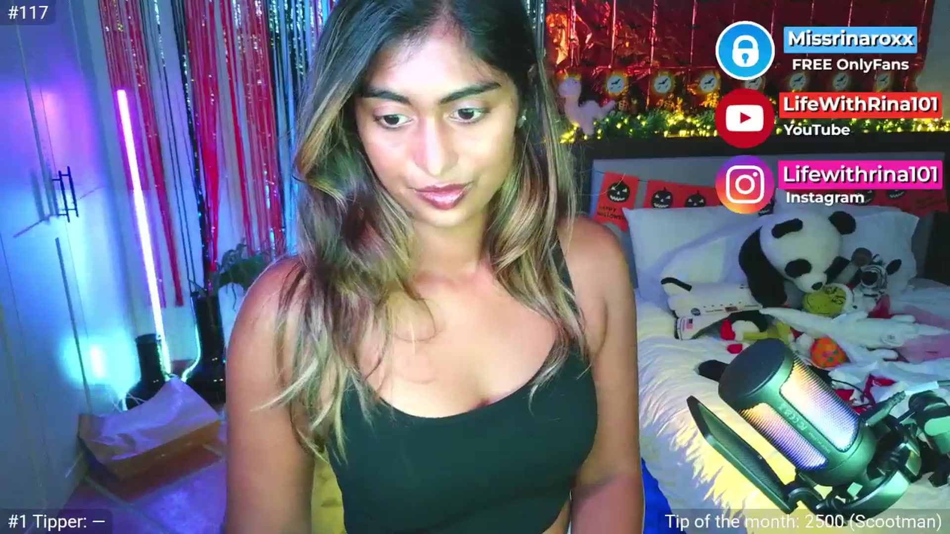 Gallery image thumbnail from Missrinaroxx's myfreecams stream on, 11/04/2025, 21:23 image 7 of 20