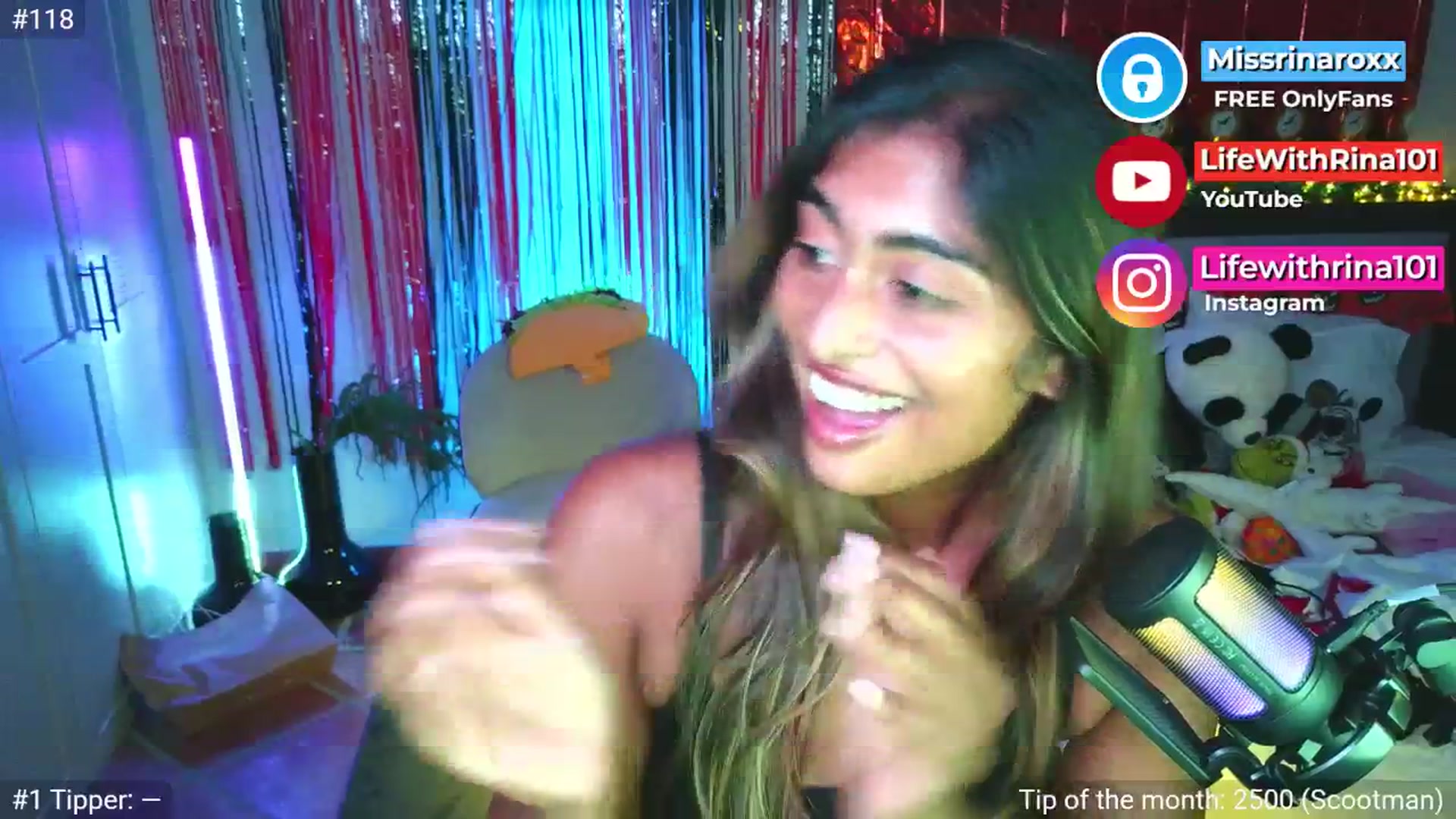 Gallery image thumbnail from Missrinaroxx's myfreecams stream on, 11/04/2025, 21:23 image 5 of 20