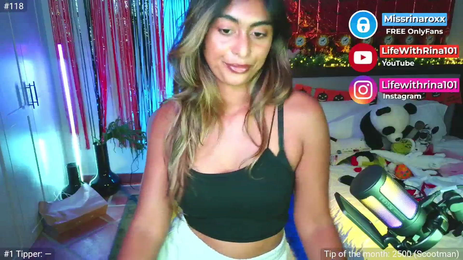Gallery image thumbnail from Missrinaroxx's myfreecams stream on, 11/04/2025, 21:23 image 3 of 20