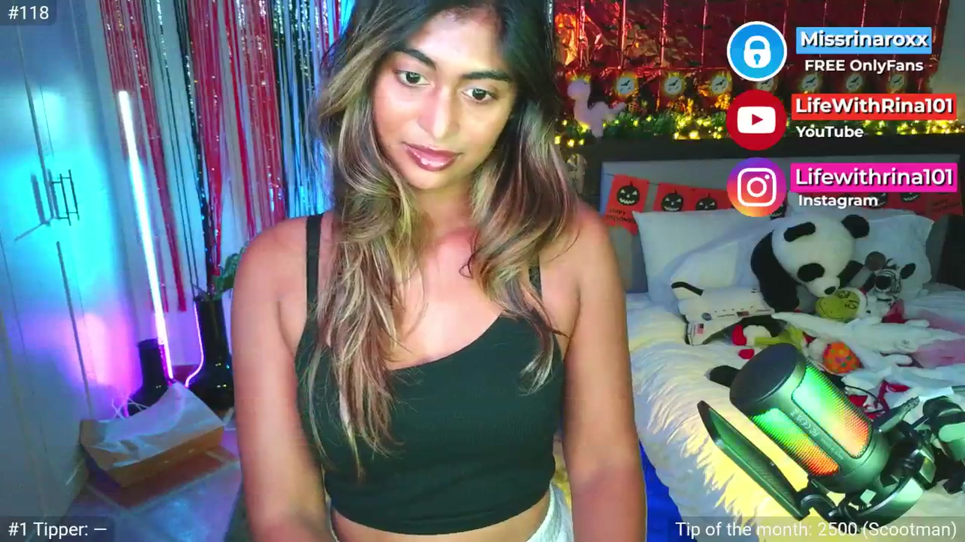 Gallery image thumbnail from Missrinaroxx's myfreecams stream on, 11/04/2025, 21:23 image 4 of 20
