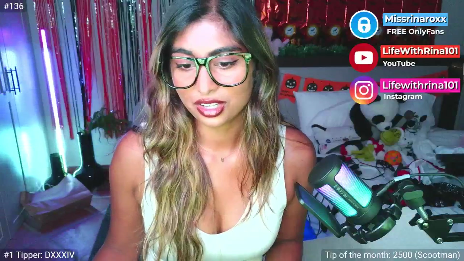 Gallery image thumbnail from Missrinaroxx's myfreecams stream on, 11/05/2025, 21:05 image 4 of 20