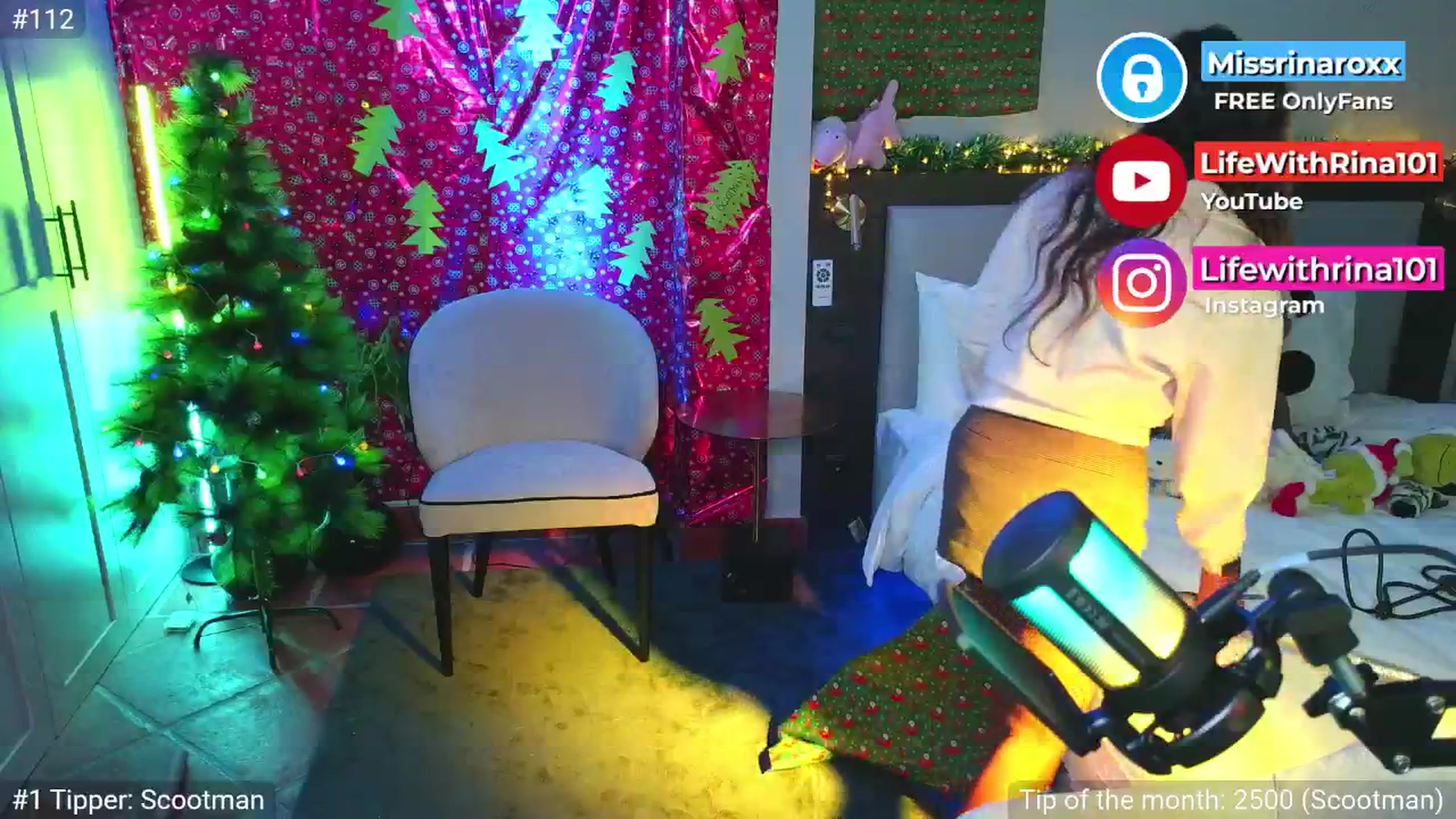 Gallery image thumbnail from Missrinaroxx's myfreecams stream on, 11/06/2025, 21:42 image 5 of 20