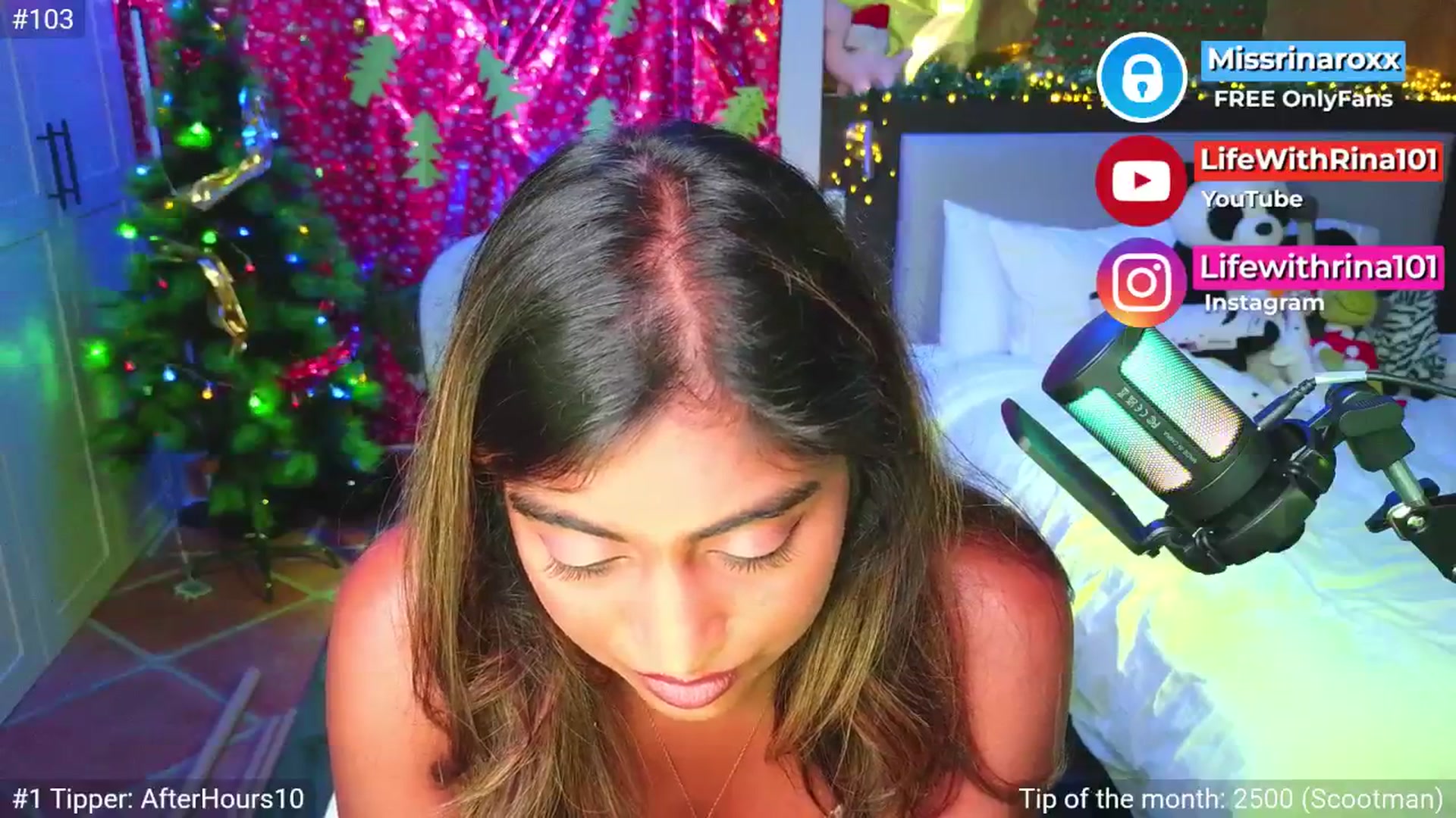 Gallery image thumbnail from Missrinaroxx's myfreecams stream on, 11/07/2025, 22:07 image 19 of 20