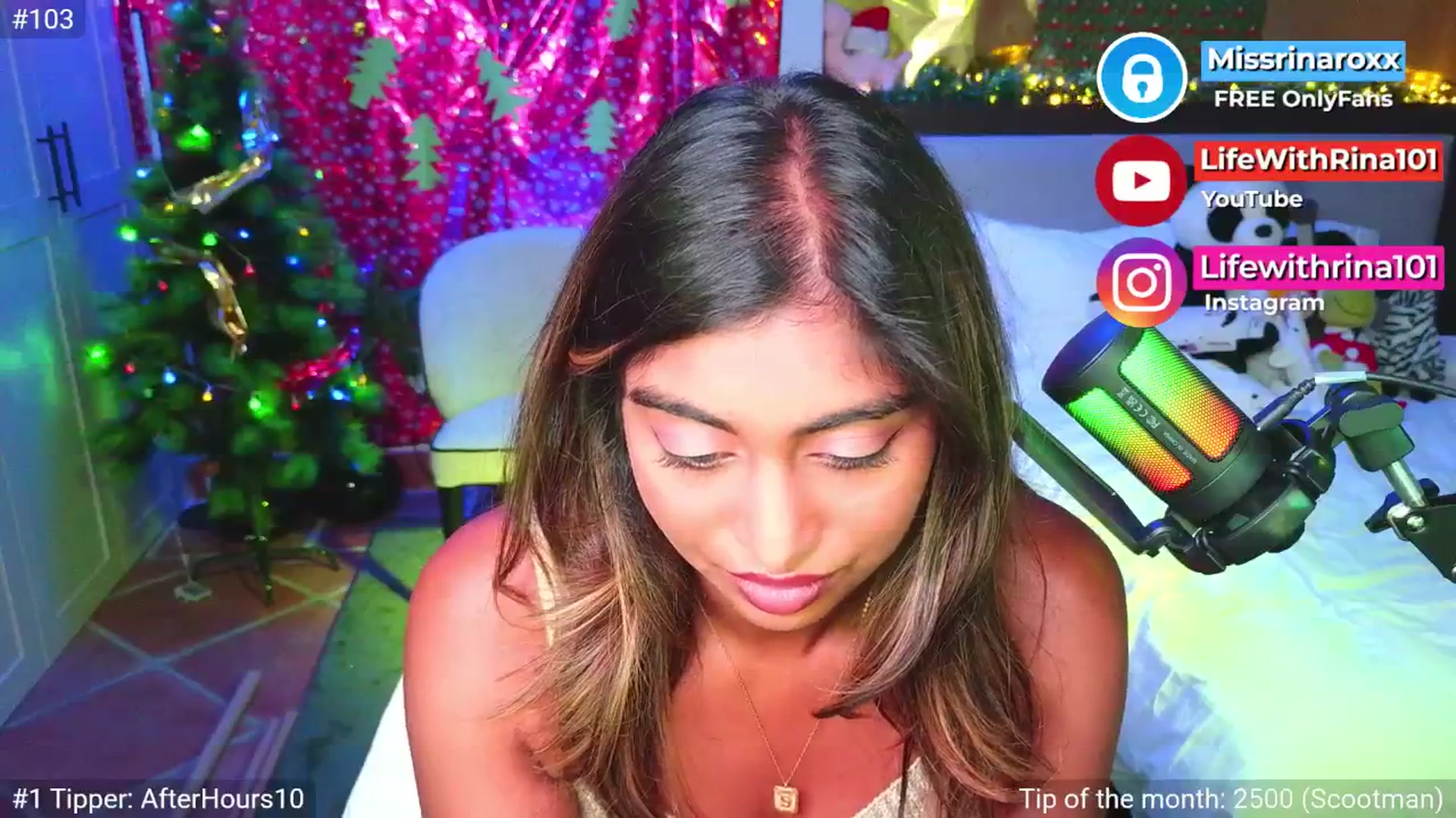 Gallery image thumbnail from Missrinaroxx's myfreecams stream on, 11/07/2025, 22:07 image 17 of 20