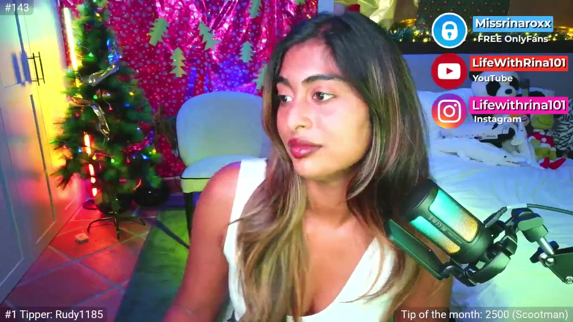Gallery image thumbnail from Missrinaroxx's myfreecams stream on, 11/09/2025, 22:32 image 8 of 20