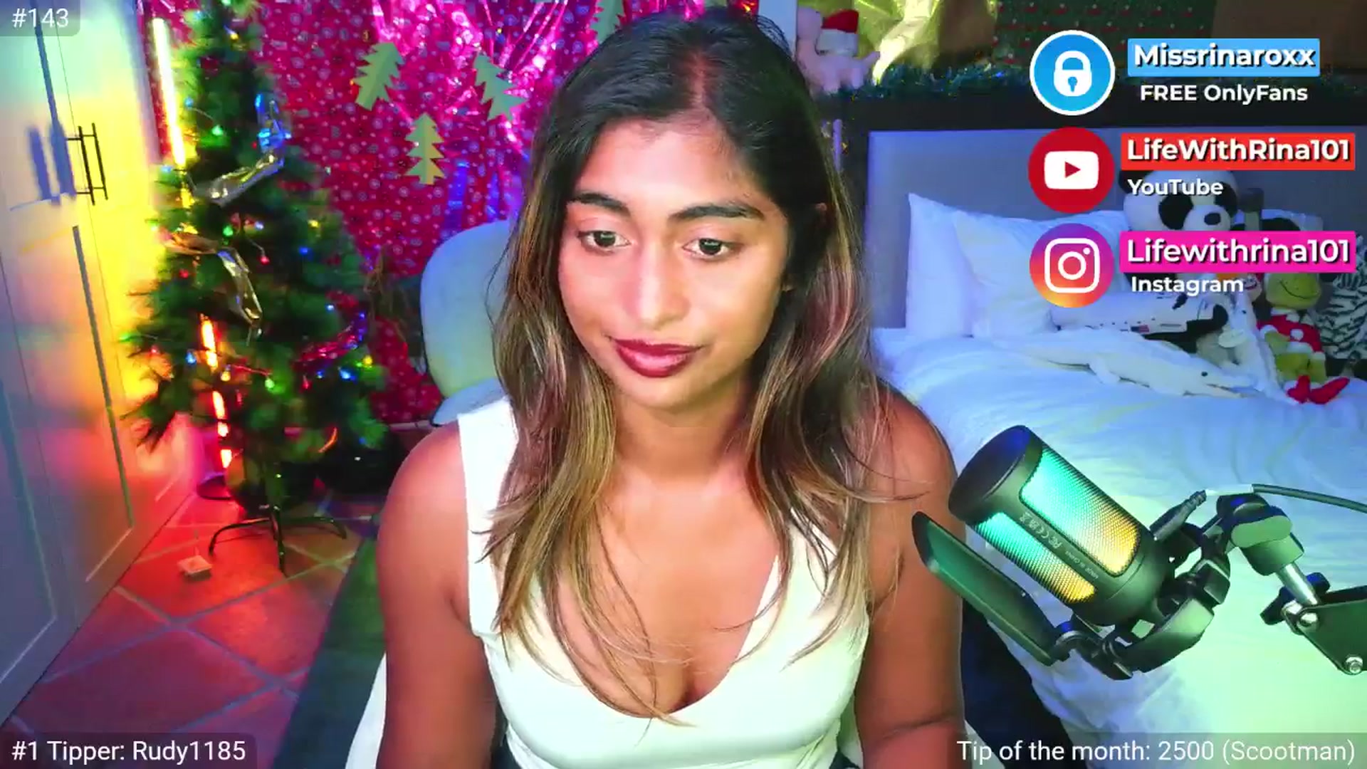 Gallery image thumbnail from Missrinaroxx's myfreecams stream on, 11/09/2025, 22:32 image 5 of 20