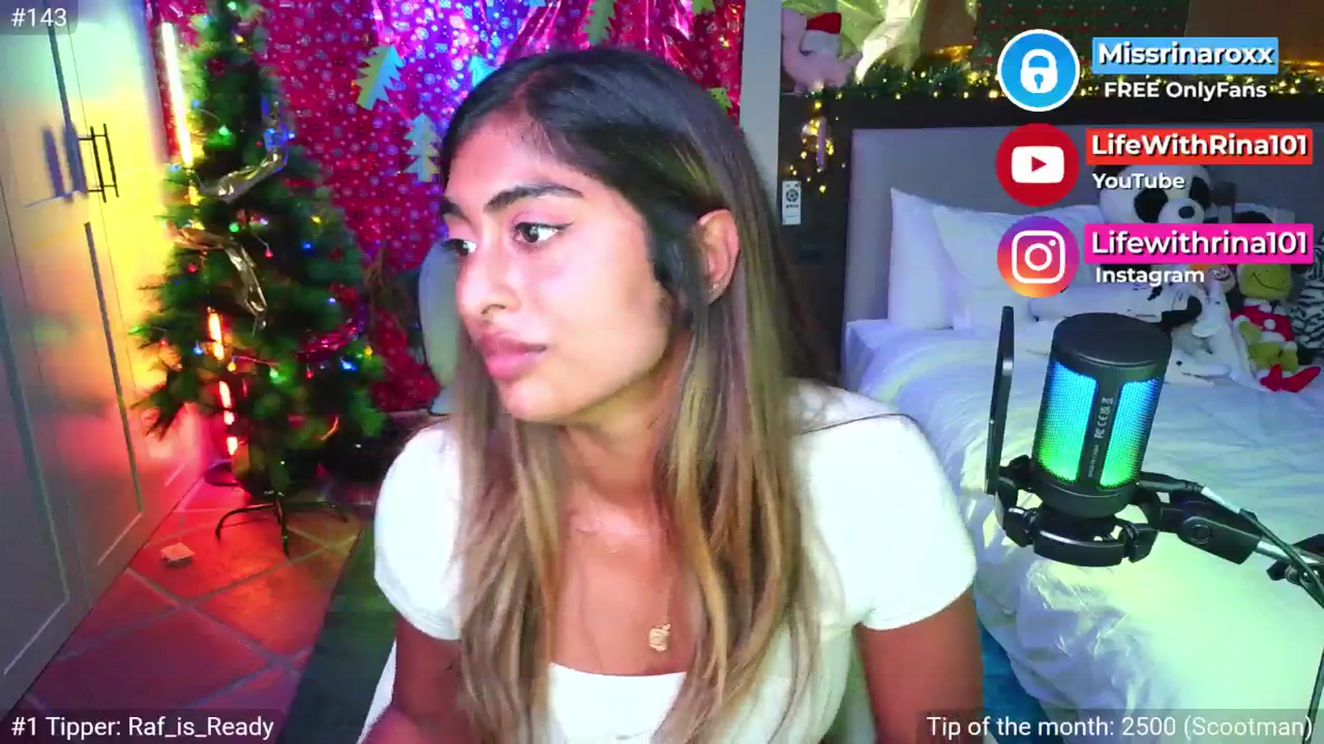 Gallery image thumbnail from Missrinaroxx's myfreecams stream on, 11/10/2025, 22:03 image 16 of 20