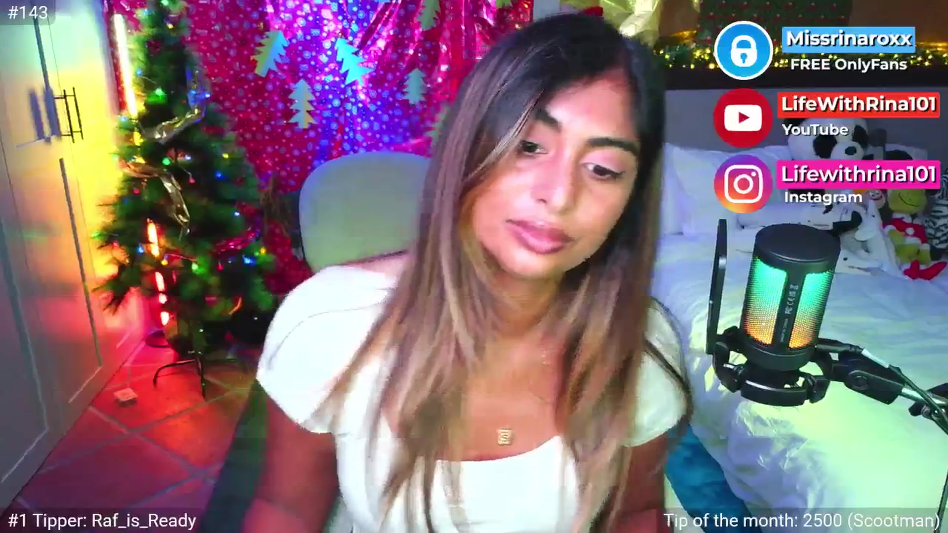 Gallery image thumbnail from Missrinaroxx's myfreecams stream on, 11/10/2025, 22:03 image 14 of 20