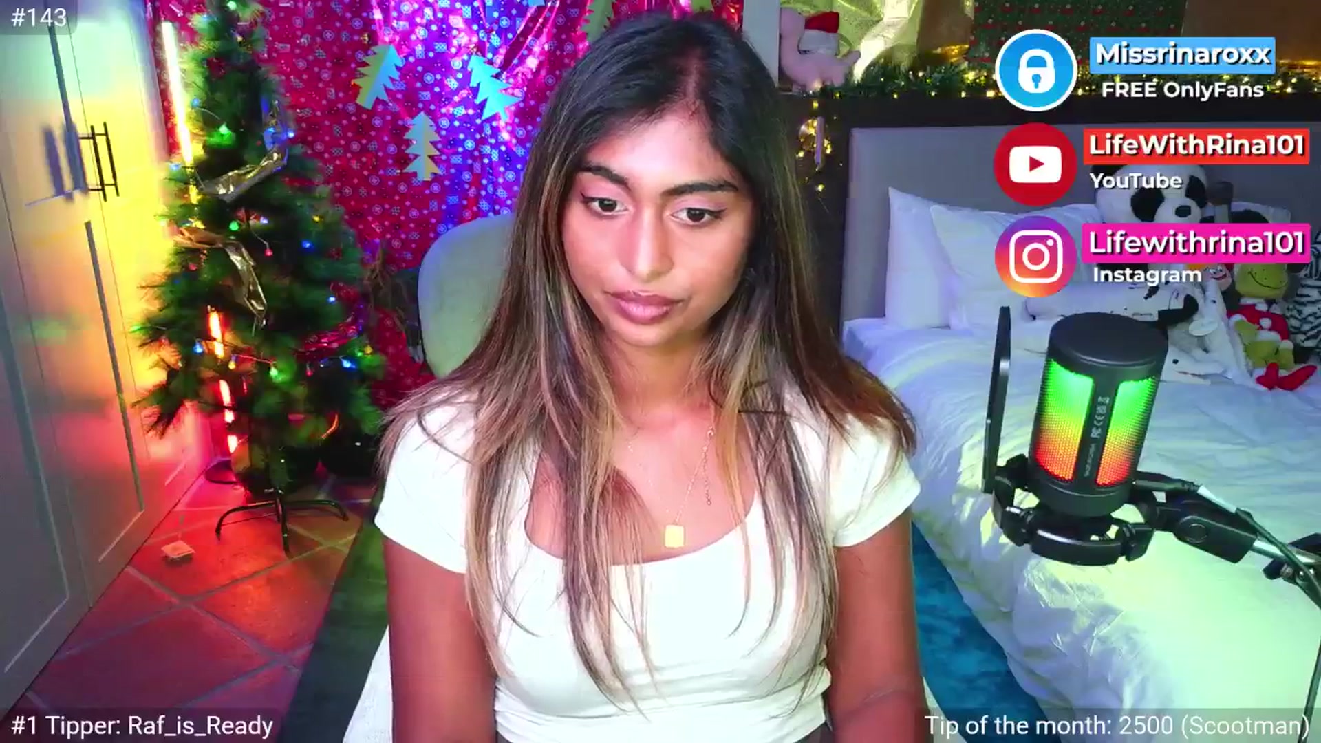 Gallery image thumbnail from Missrinaroxx's myfreecams stream on, 11/10/2025, 22:03 image 15 of 20